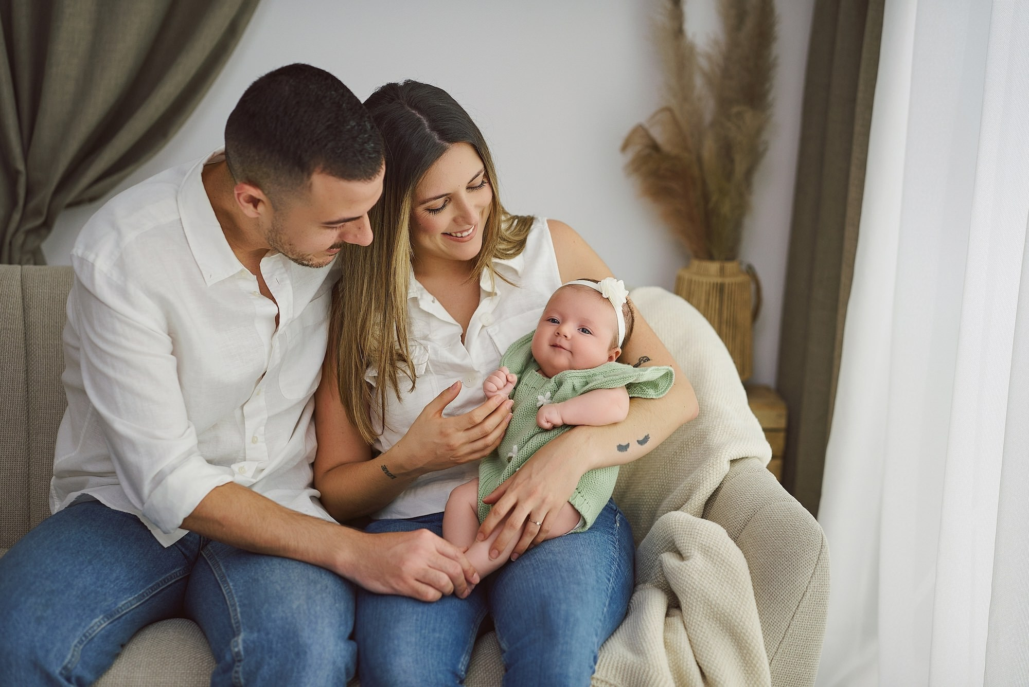 Fotografía de Recién Nacidos en Tenerife | Pasos de Sal. Pasos de Sal | Fotógrafos de familia, embarazo y bebés en Tenerife
