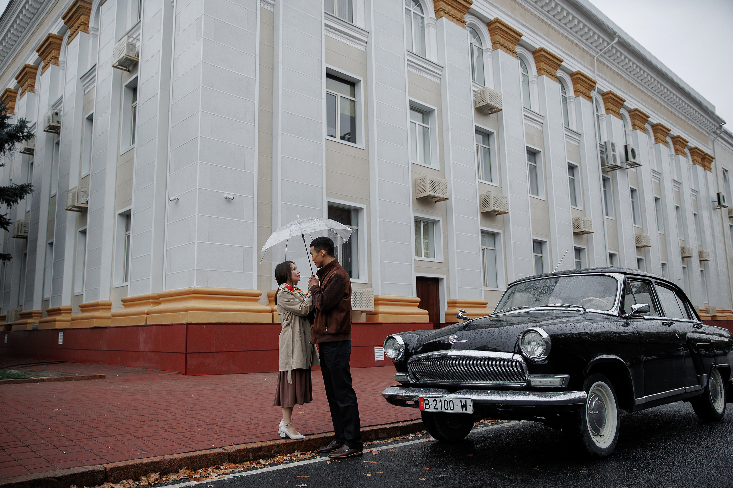 Красивое лавстори в Бишкеке. Свадебный и семейный фотограф в Бишкеке Давлетбаев Талгат