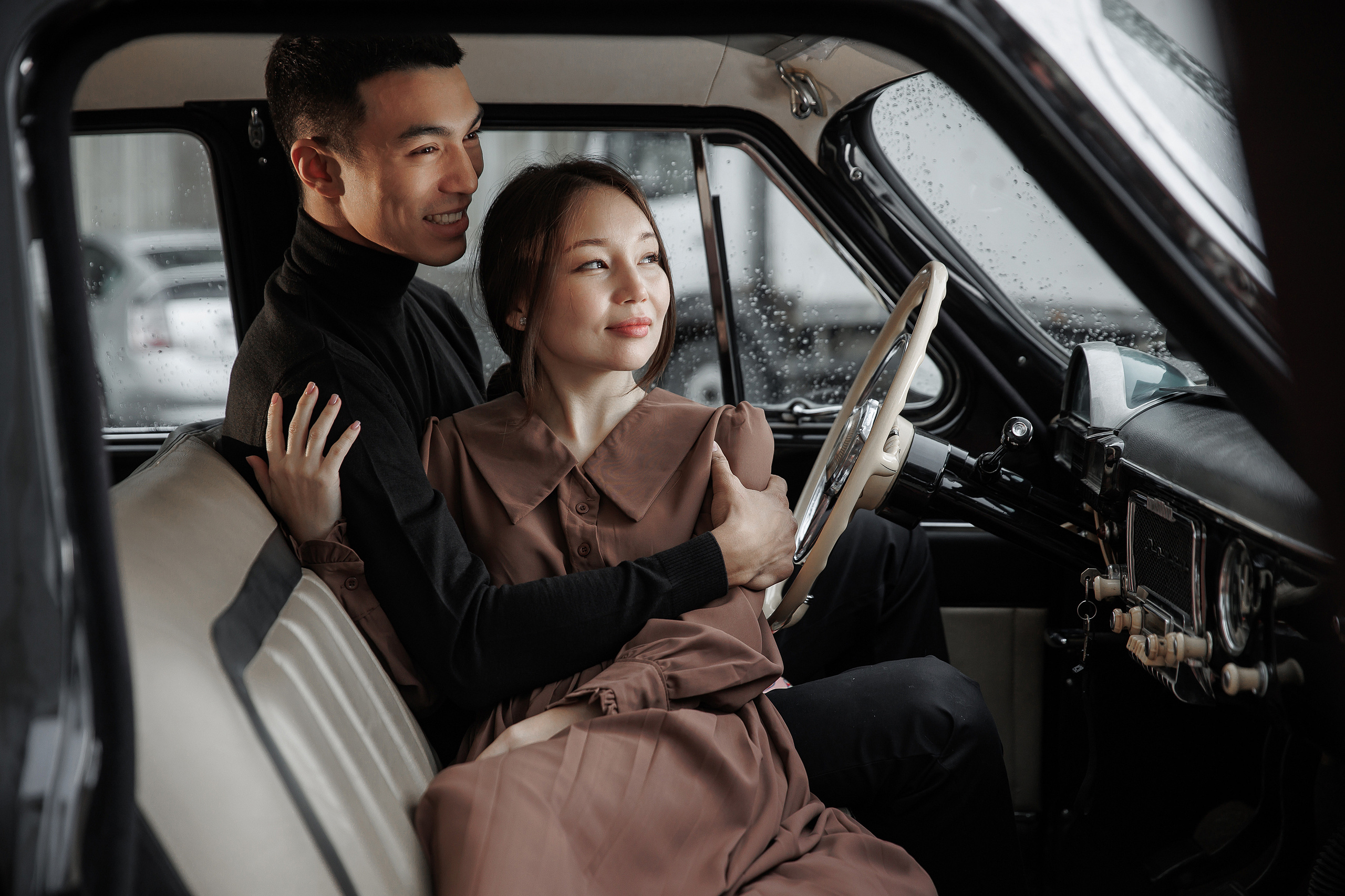 Красивое лавстори в Бишкеке. Свадебный и семейный фотограф в Бишкеке Давлетбаев Талгат