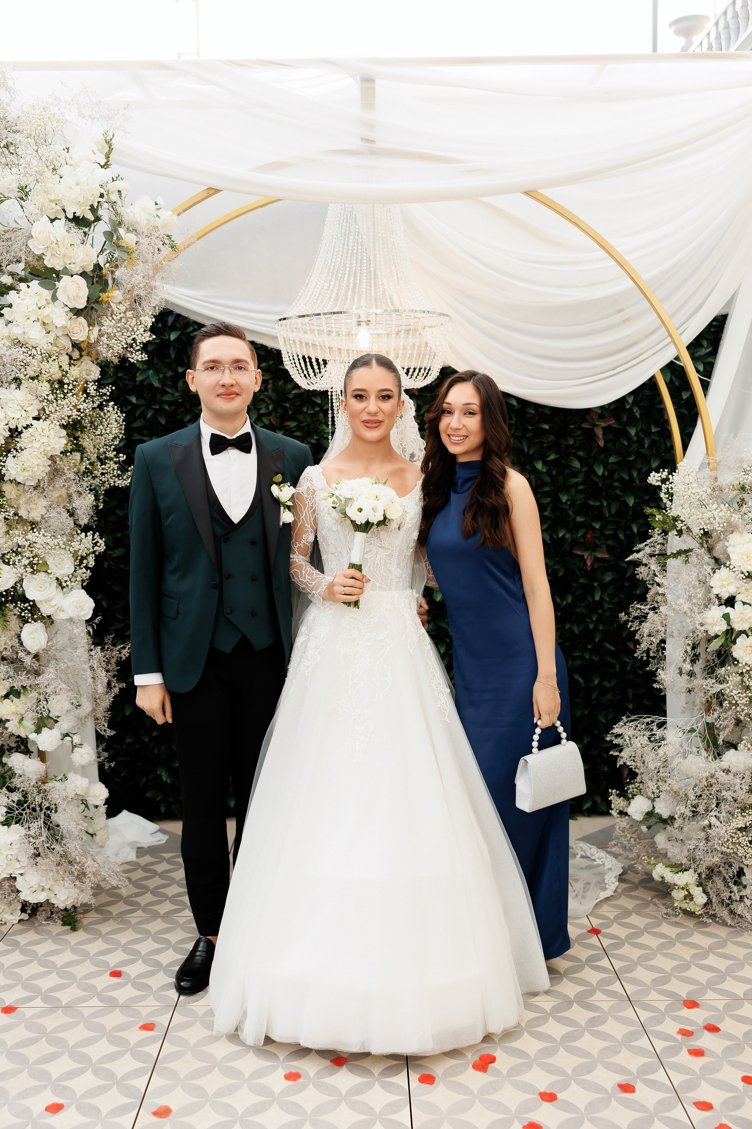 Serghei & Erica — Queen Residence. Servicii Foto și Video 067188353