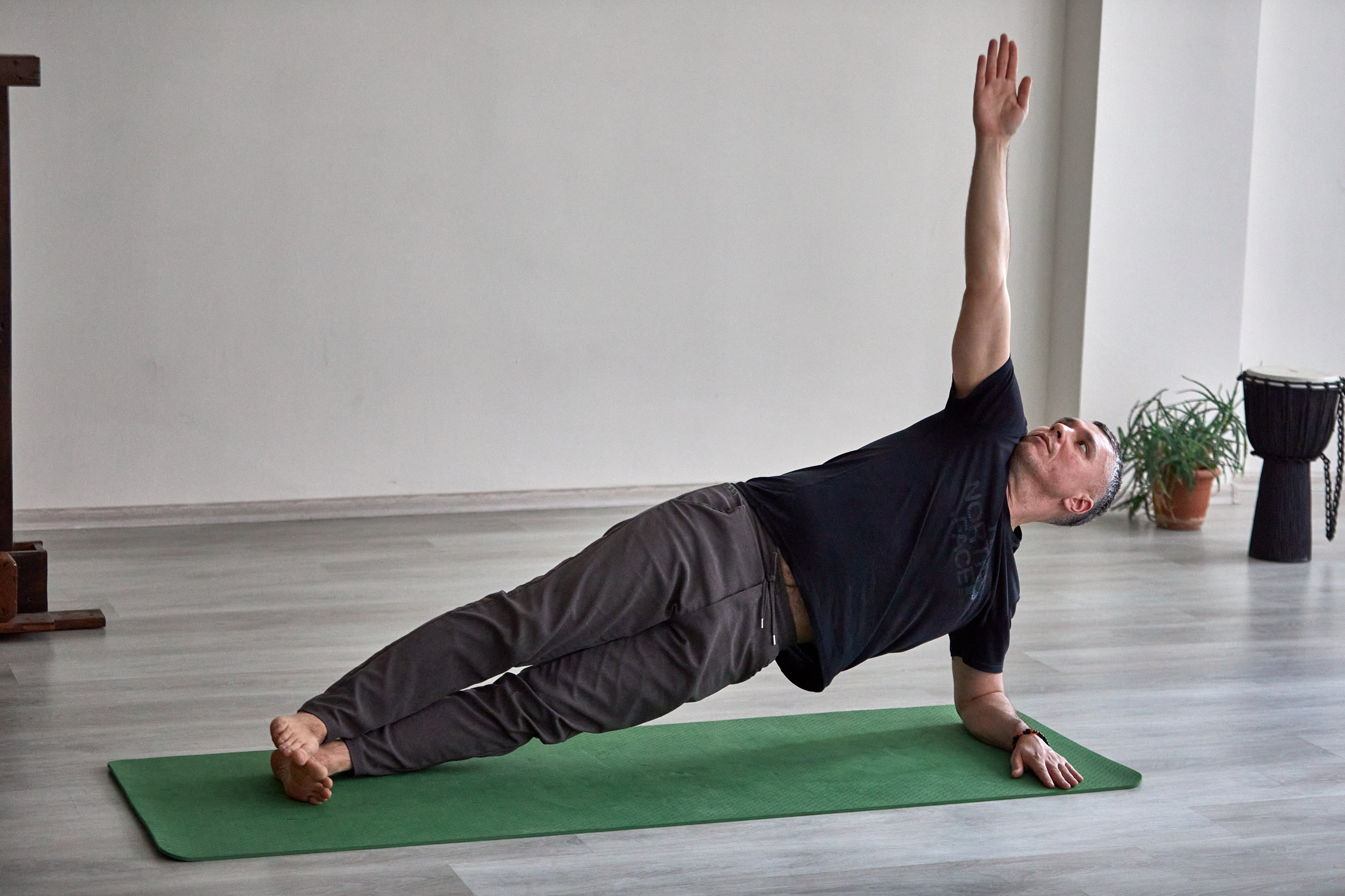 Практика в Yoga Shahi Center. Photographer in Baku Kamran Enceladus