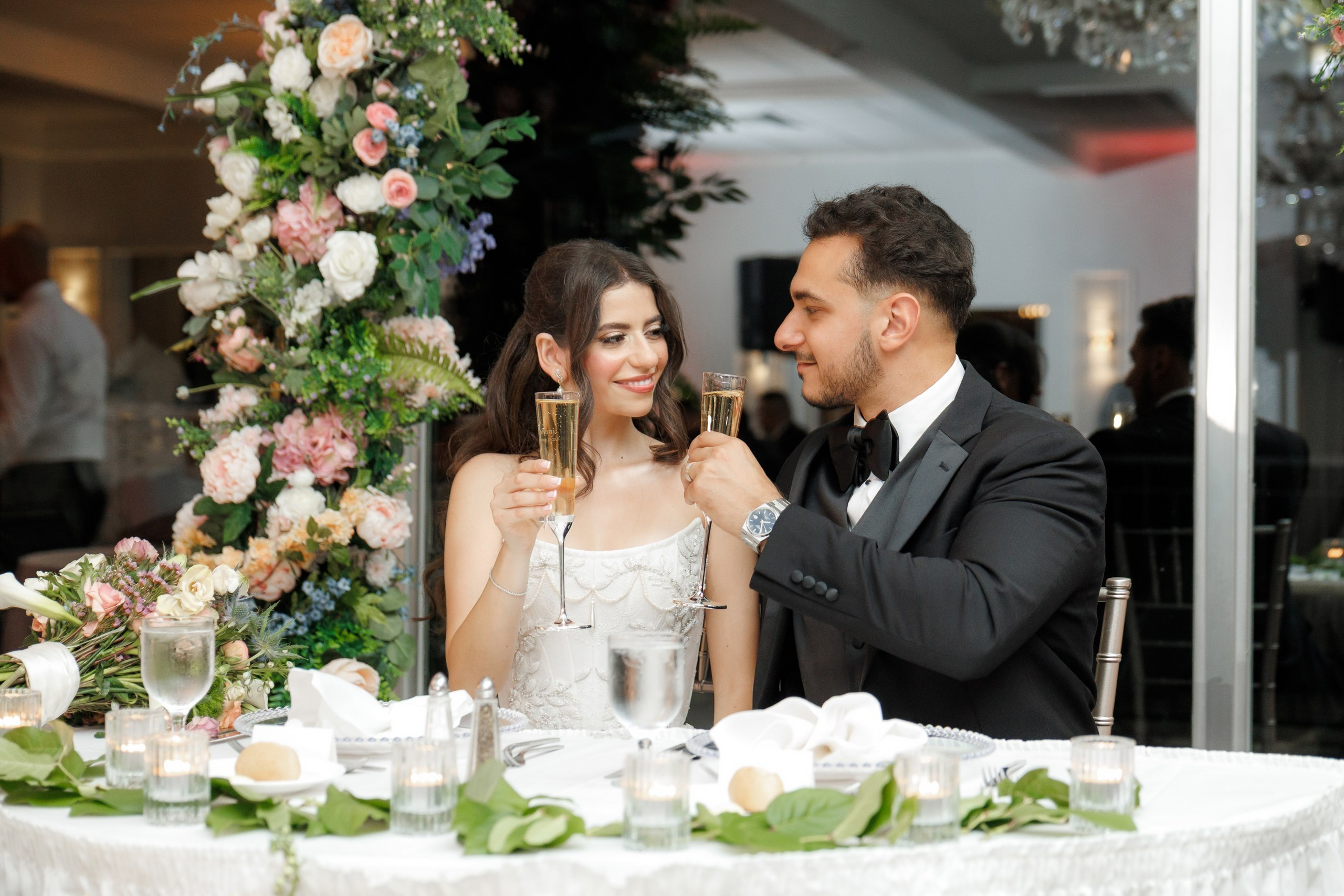 Jewel and Geovany. Wedding Photo & Video