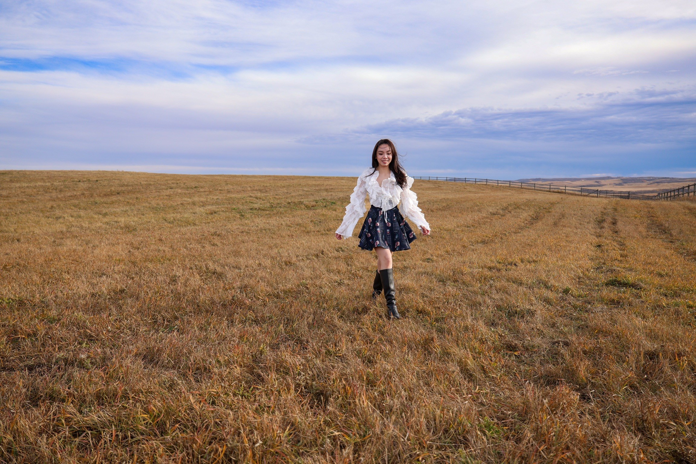 Ross Henderson. Qura Creative — A Multidisciplinary Creative House for Styling, Fashion Direction, Photography & Visual Storytelling