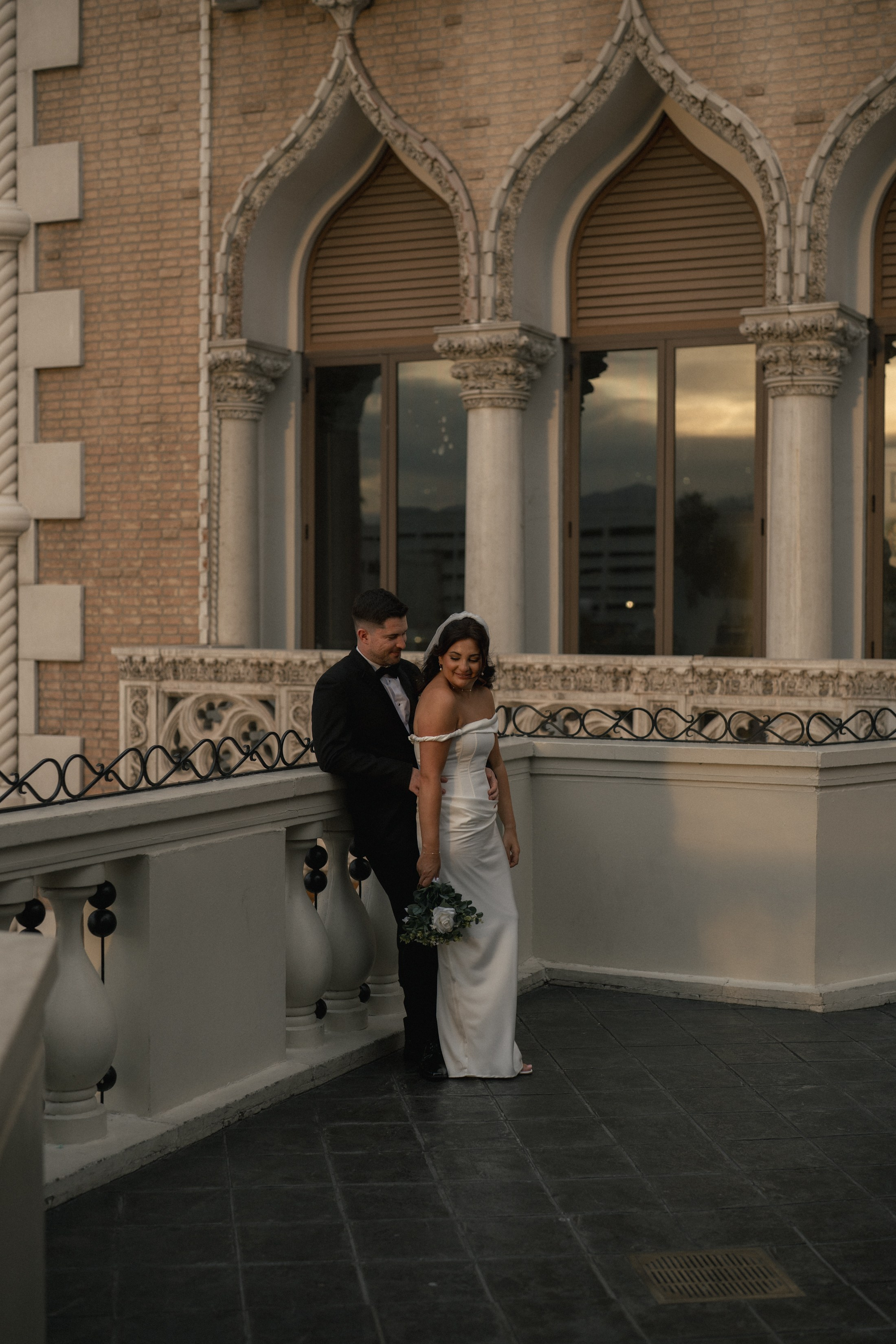 Amy&Alex. Wedding & elopement photographer Viktoriya Kravtsov. Las Vegas