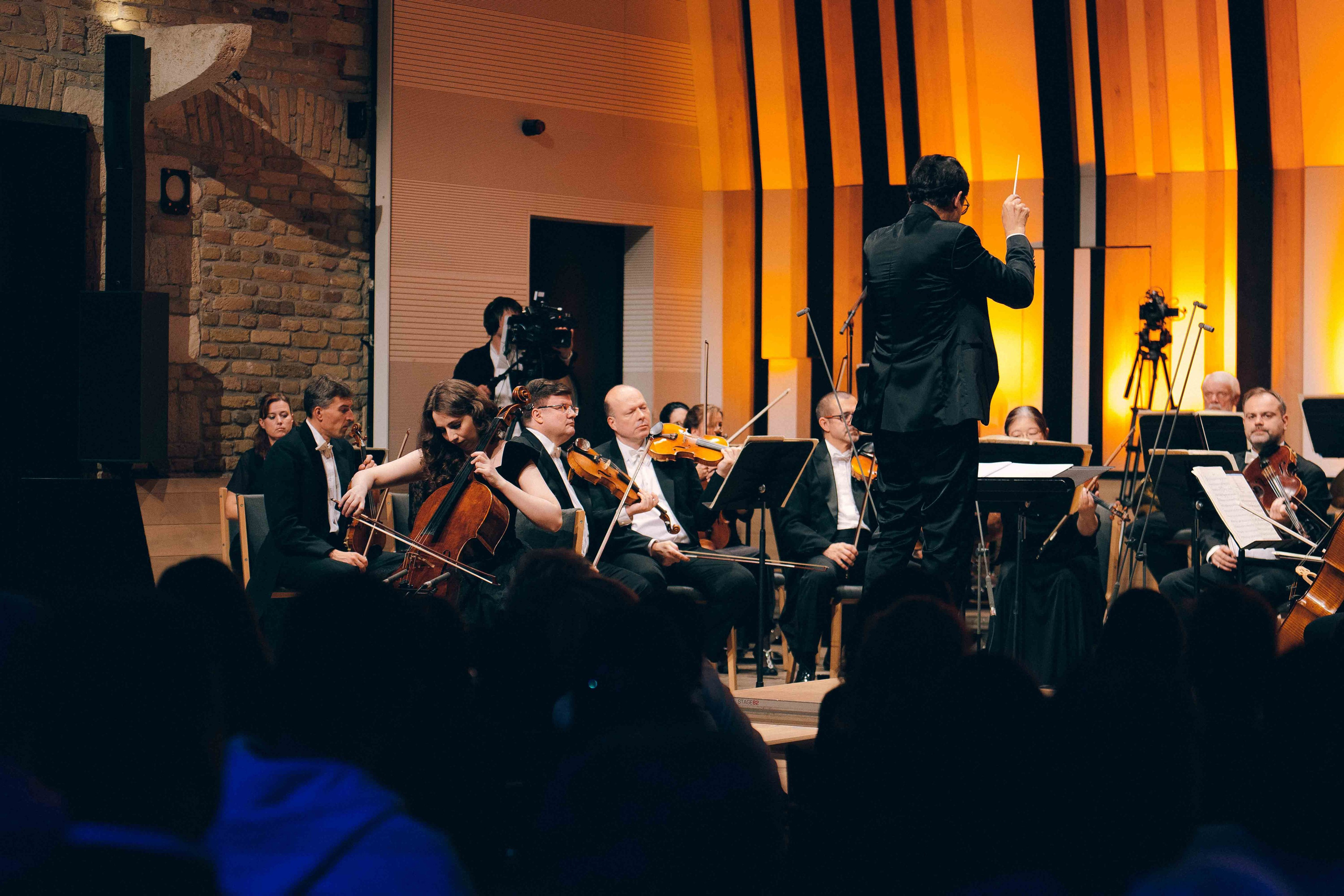 BUDAPEST MUSIC CENTER. Wedding&Event photographer Ismail Rzayev in Baku