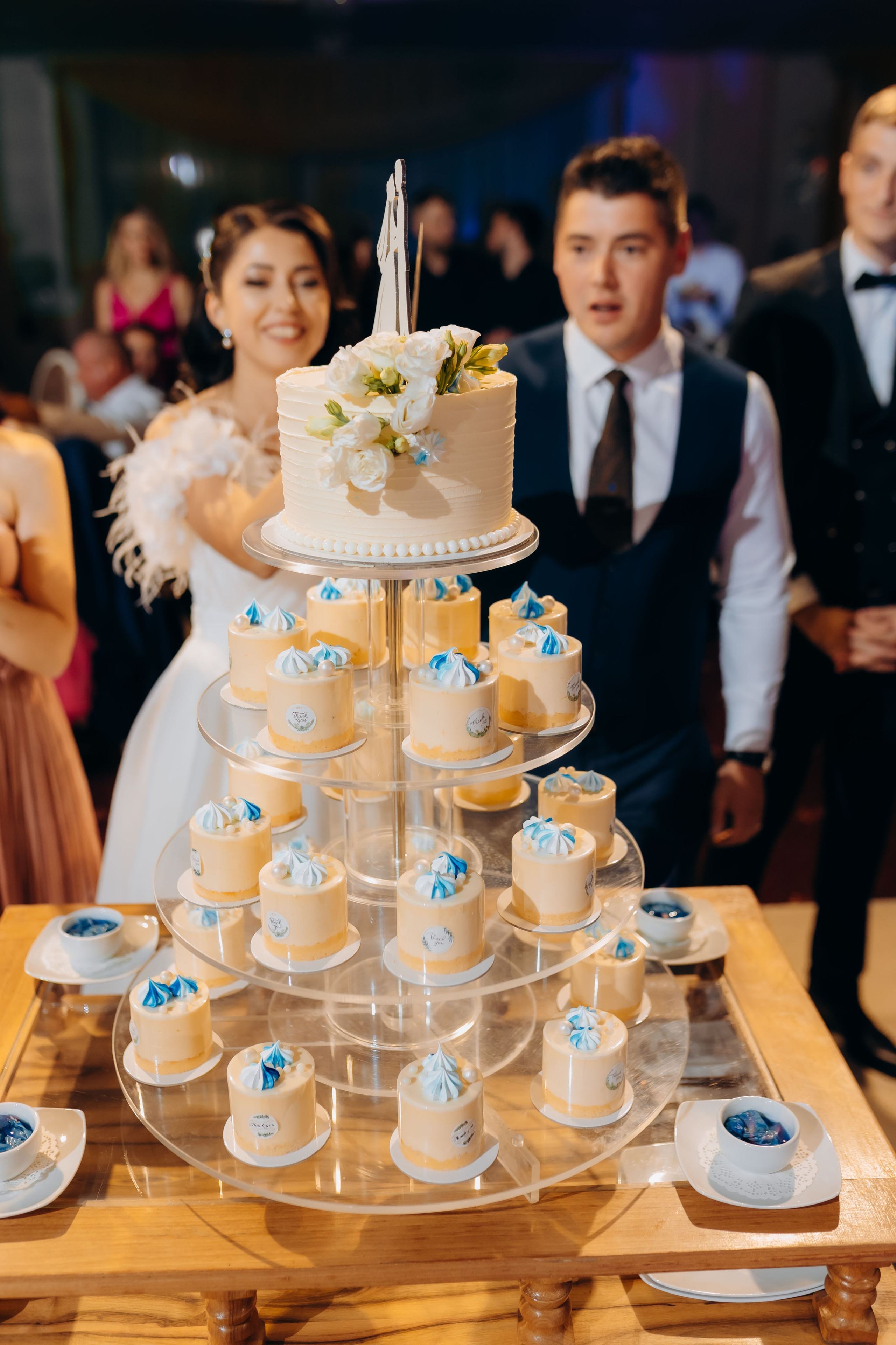 Loredana & Emilian – Ziua Nunții | Videografie - fotografie Botez Suceava, Iași, Botoșani. Servicii foto-video profesionale, pentru momente de neuitat