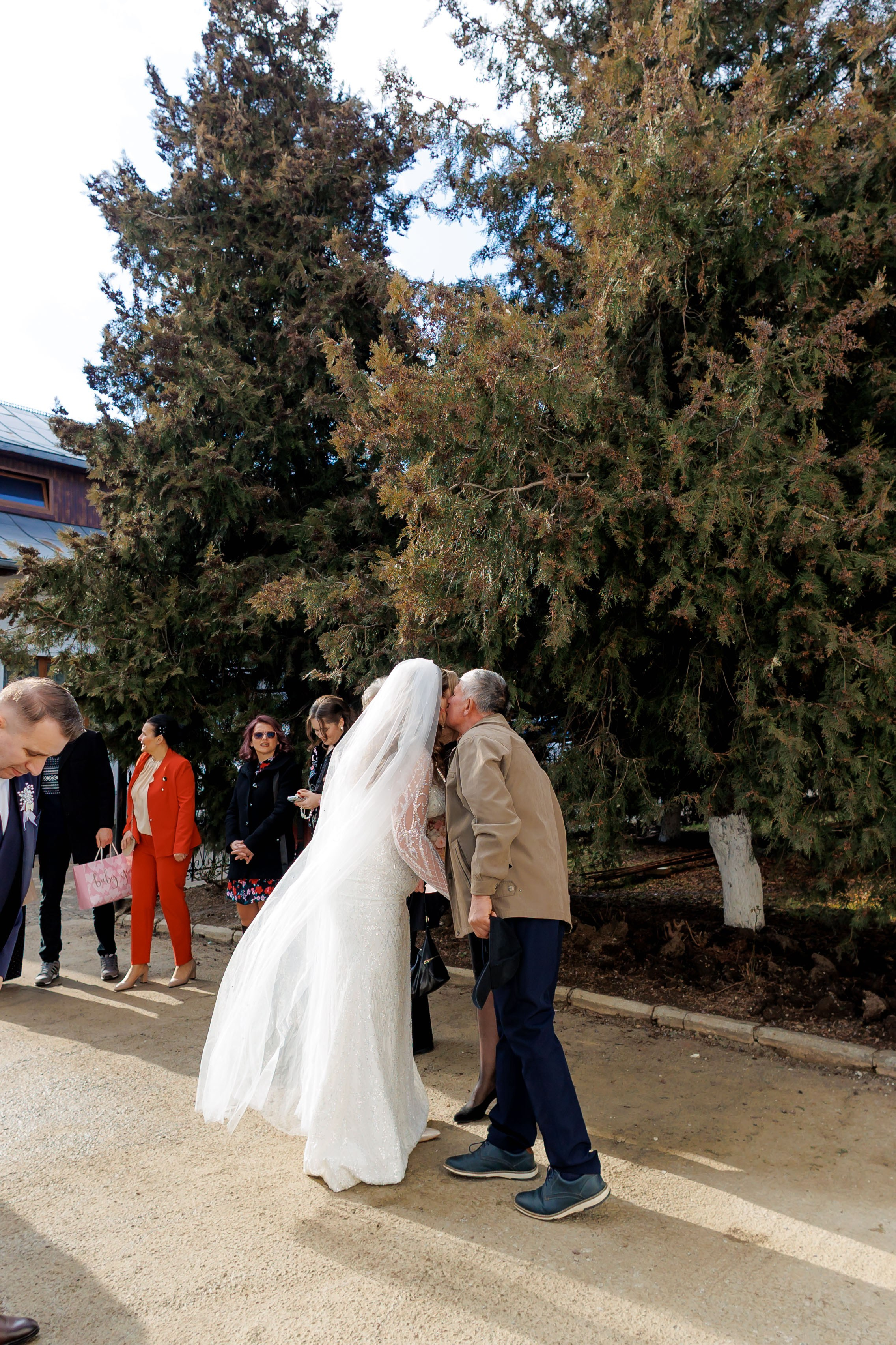 Povestea voastră, regizată de noi |Cristi Turculet Videograf Nuntă Suceava | wedding highlight. Servicii foto-video profesionale, pentru momente de neuitat