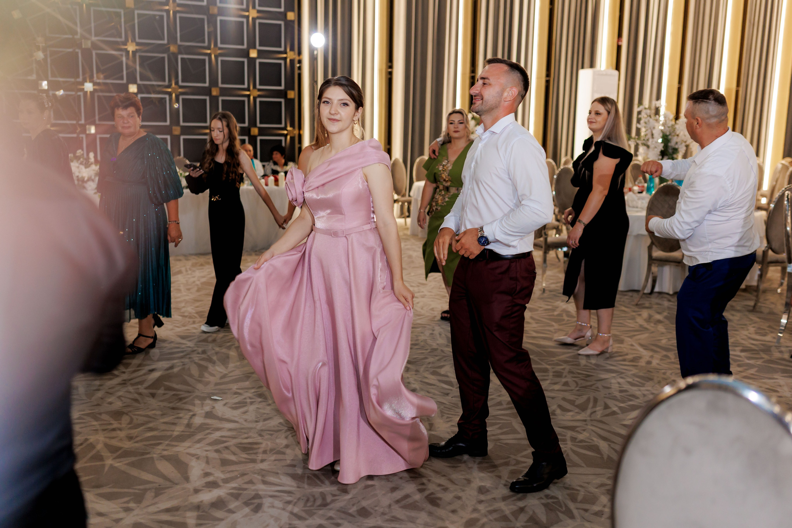 Nunta Nicoleta & Răzvan | Fotografie & Videografie Profesională. Servicii foto-video profesionale, pentru momente de neuitat