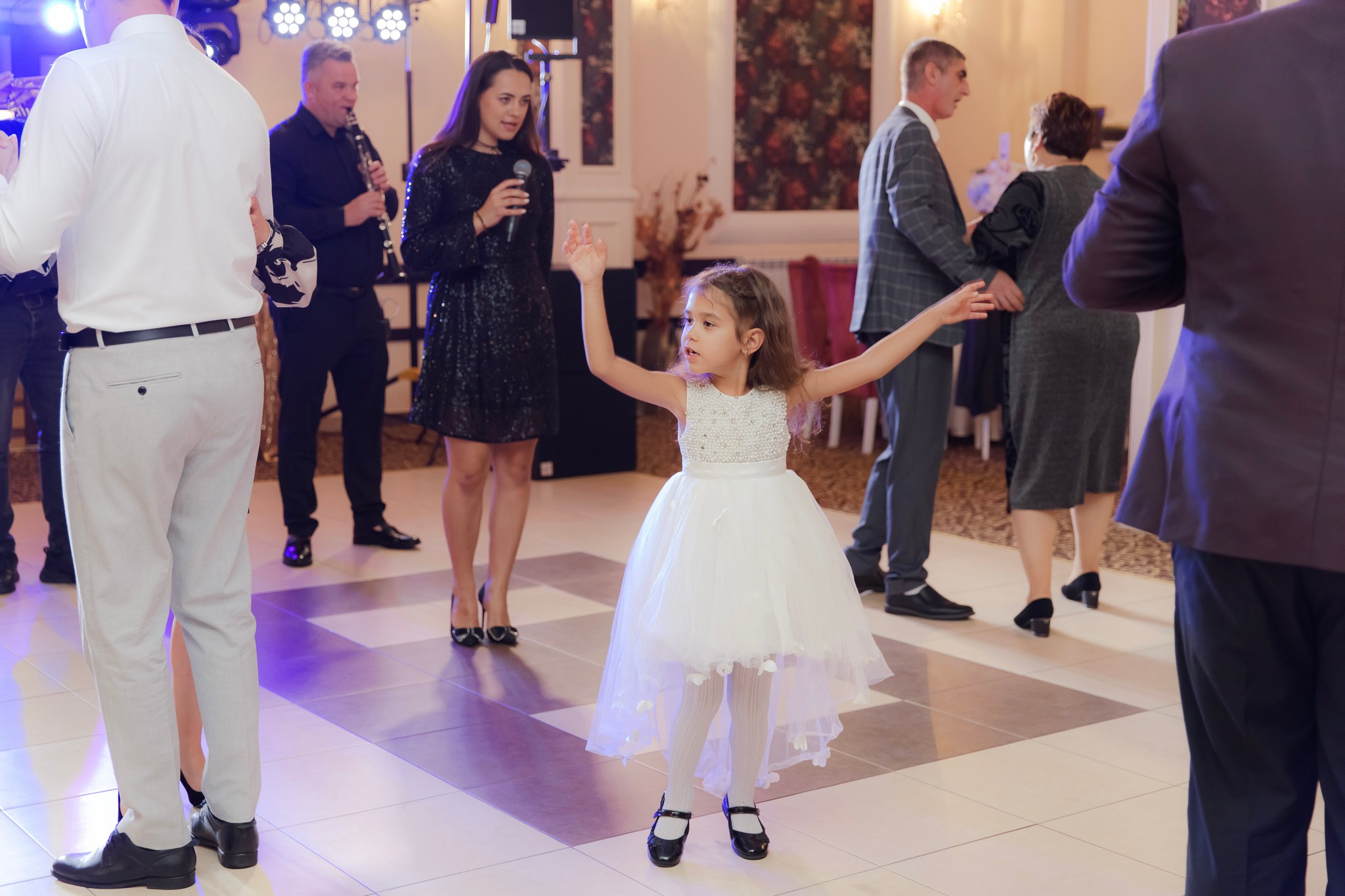 Mihai & Oana. Servicii foto-video profesionale, pentru momente de neuitat