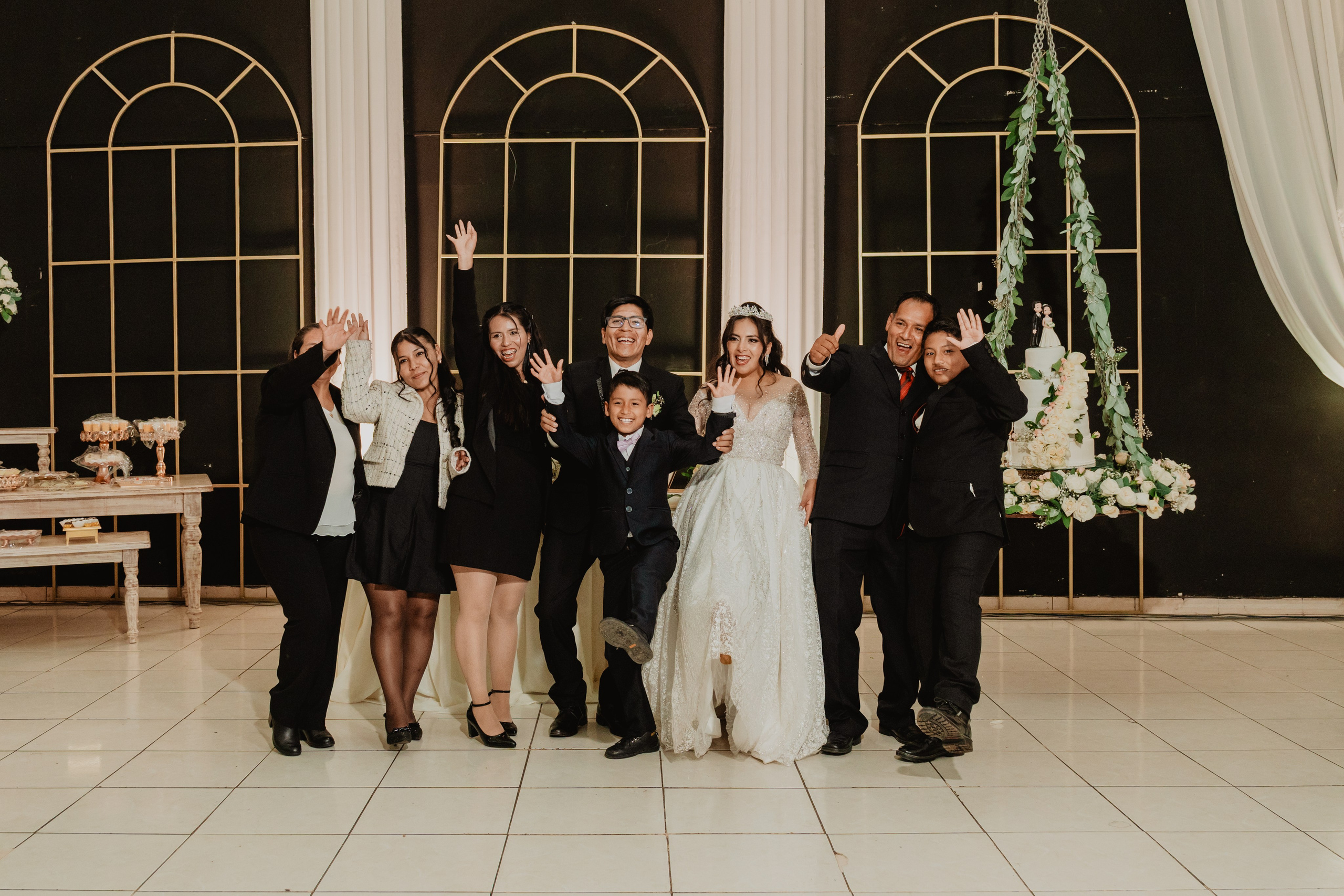 FERNANDO + MARIBEL | BODA RELIGIOSA. Studio KVTA | Fotografía y Video de Bodas en Arequipa