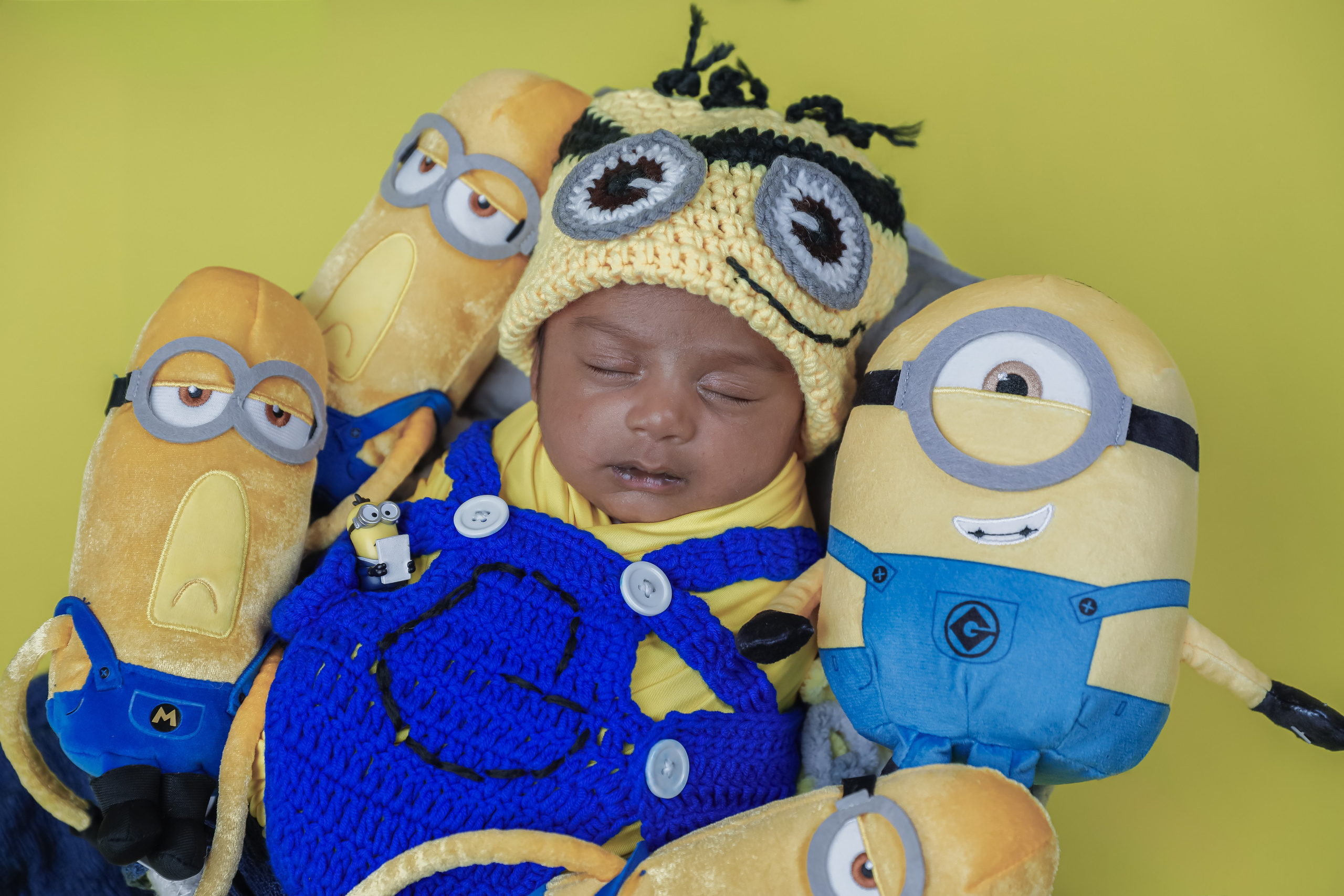 Minions Themed Mini Session | Little Elm, TX | AP Lens Photography