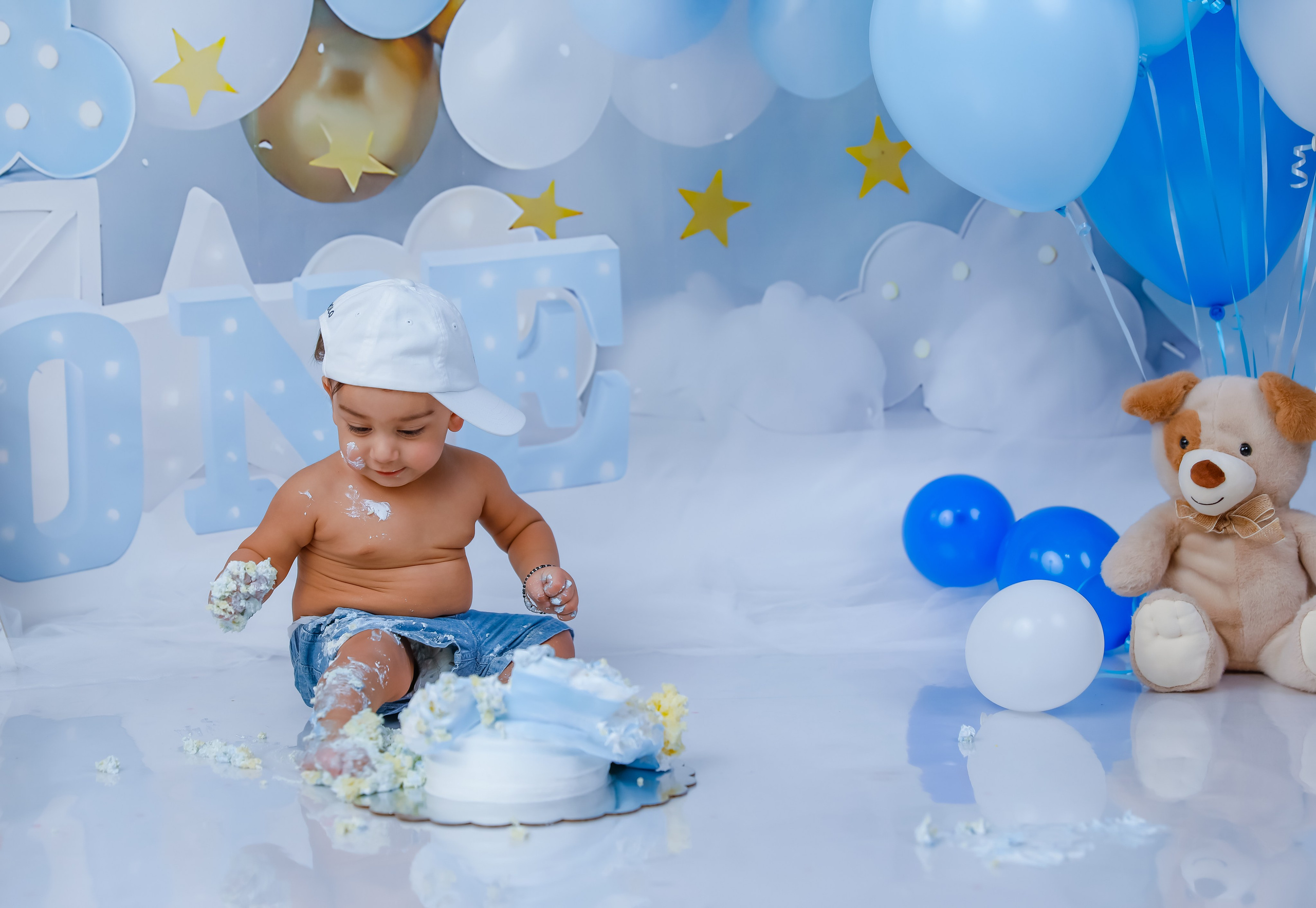 Baby Milestone & Cake Smash Photography | Little Elm, TX | AP Lens Photography