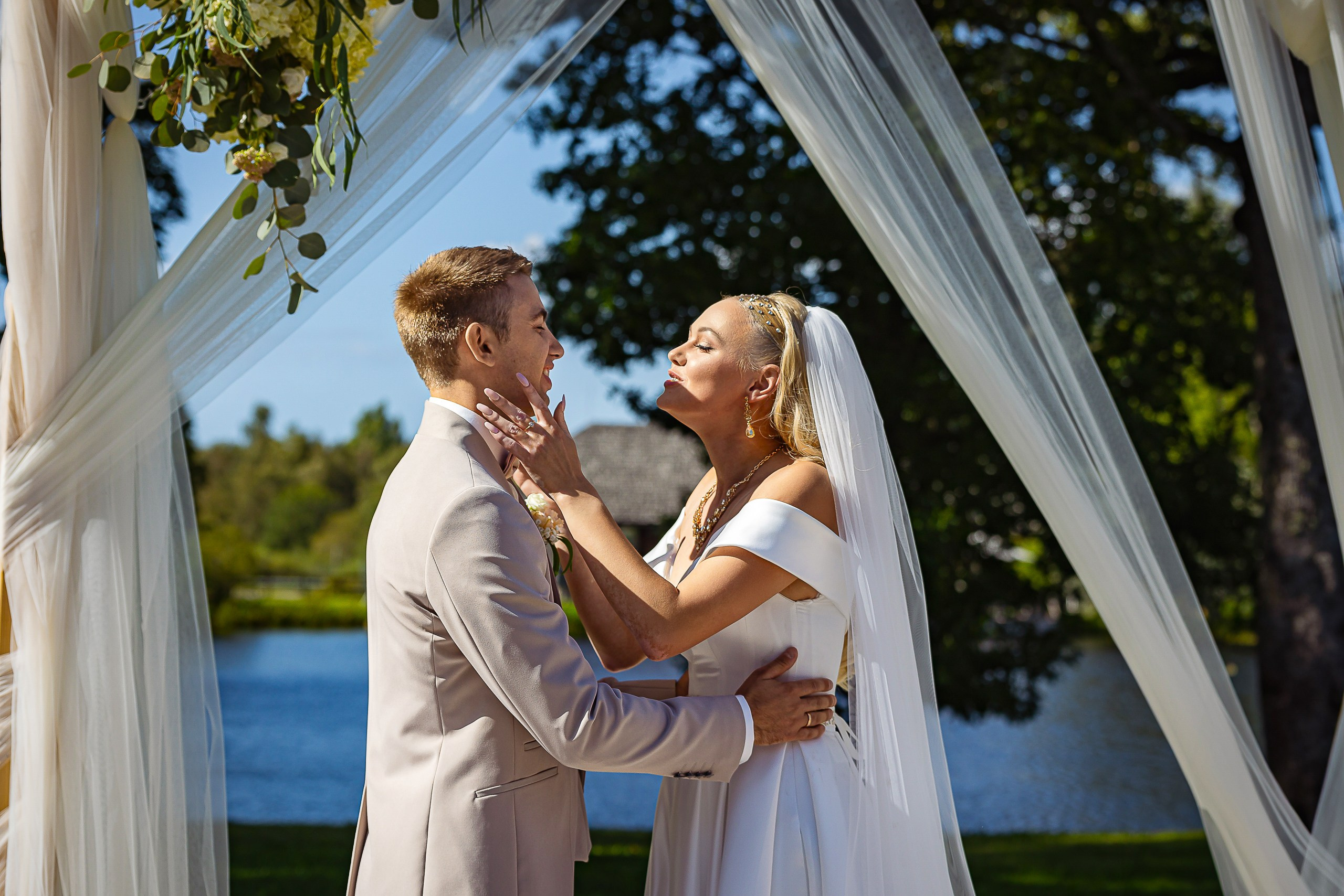 Wedding Day Felicita ♡ Gatis. Photographer Eduard Nesterov