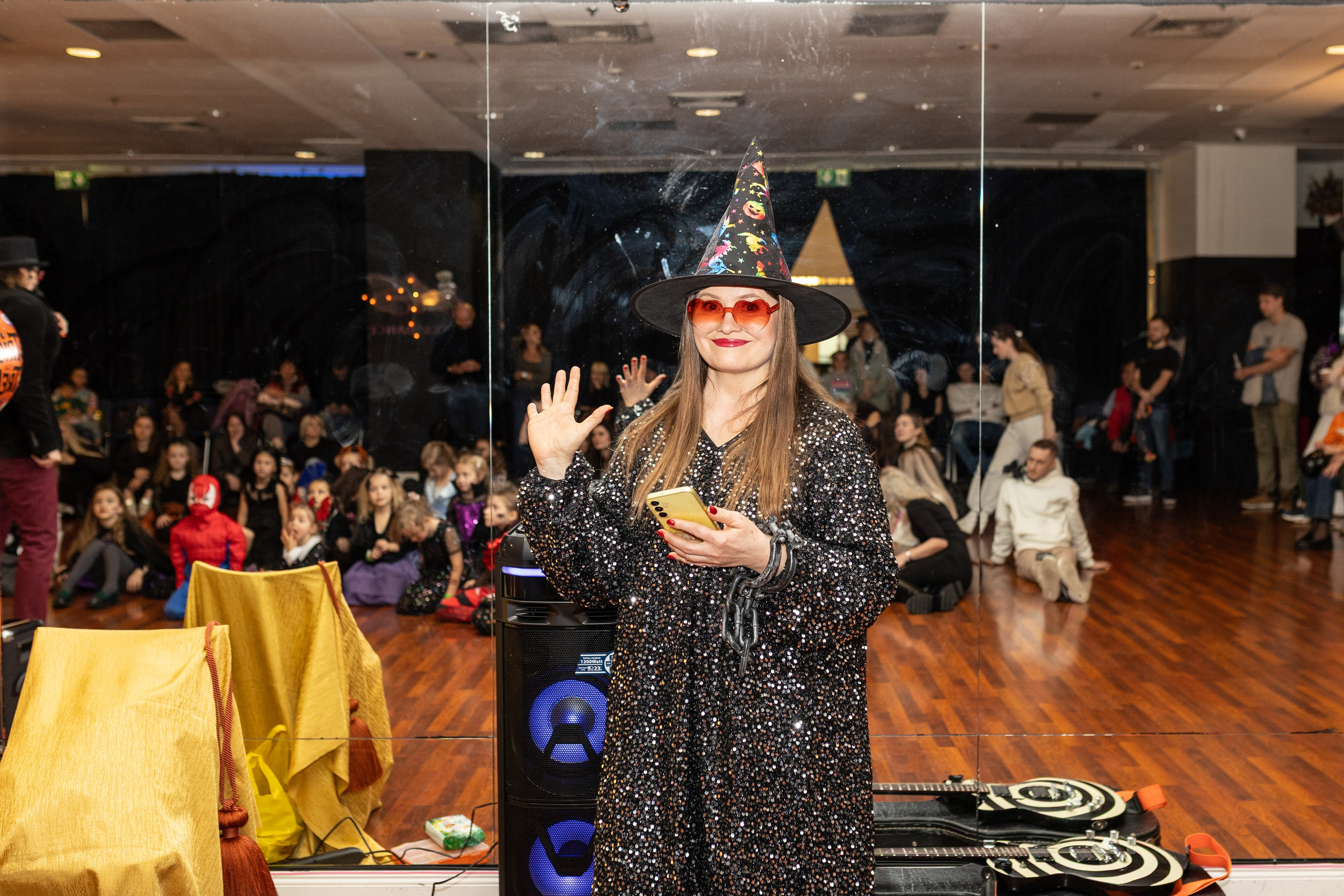 Leo dance studio Helloween 2025. Семейный и детский фотограф в Варшаве Мила Бобровская