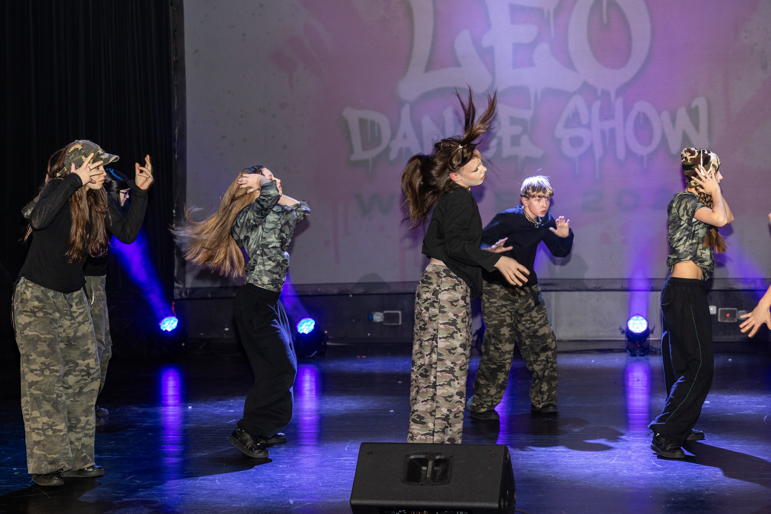 LEO DANCE SHOW WINTER 2025. Семейный и детский фотограф в Варшаве Мила Бобровская