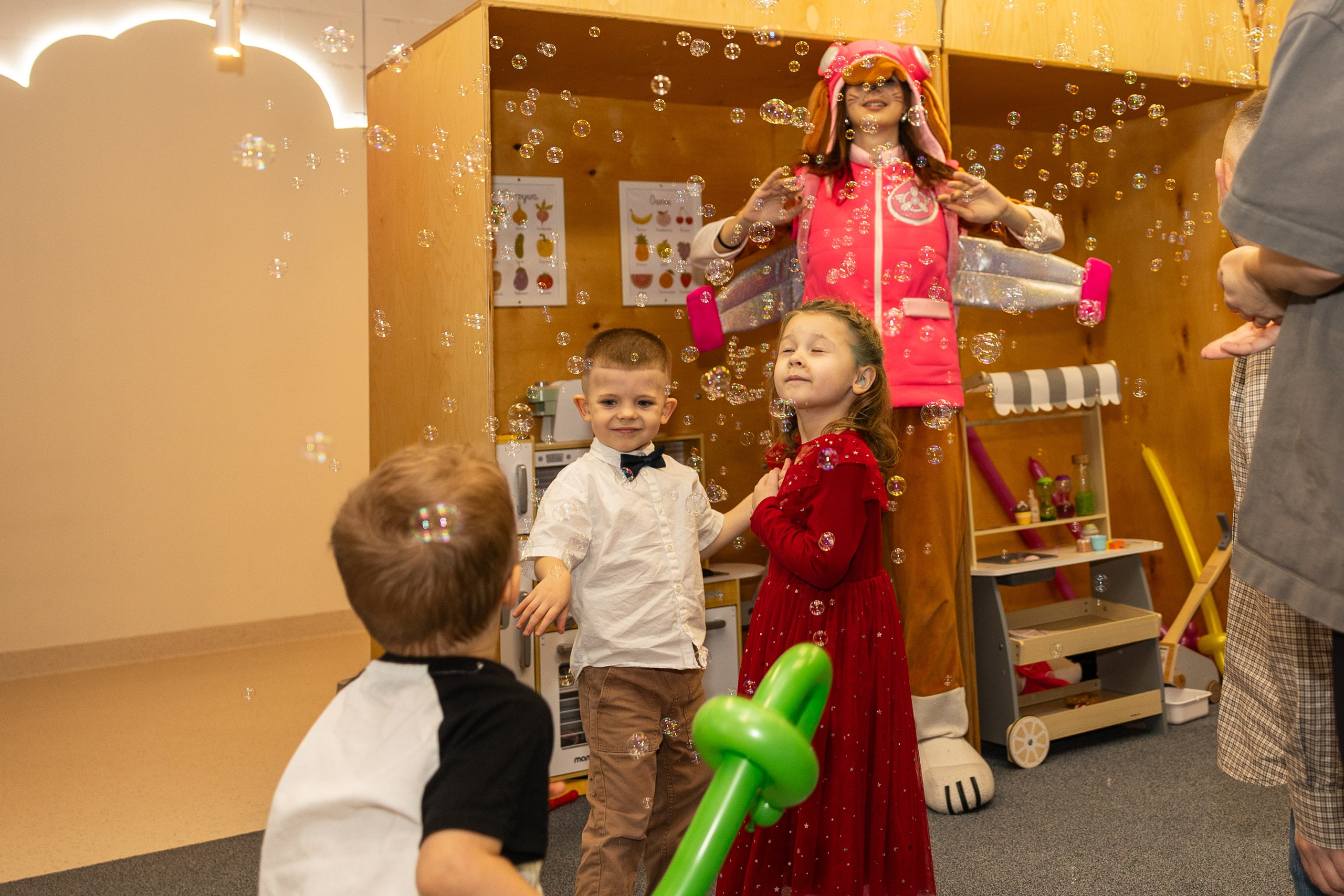 День рождения Артёма 24 января 2026 года. Семейный и детский фотограф в Варшаве Мила Бобровская