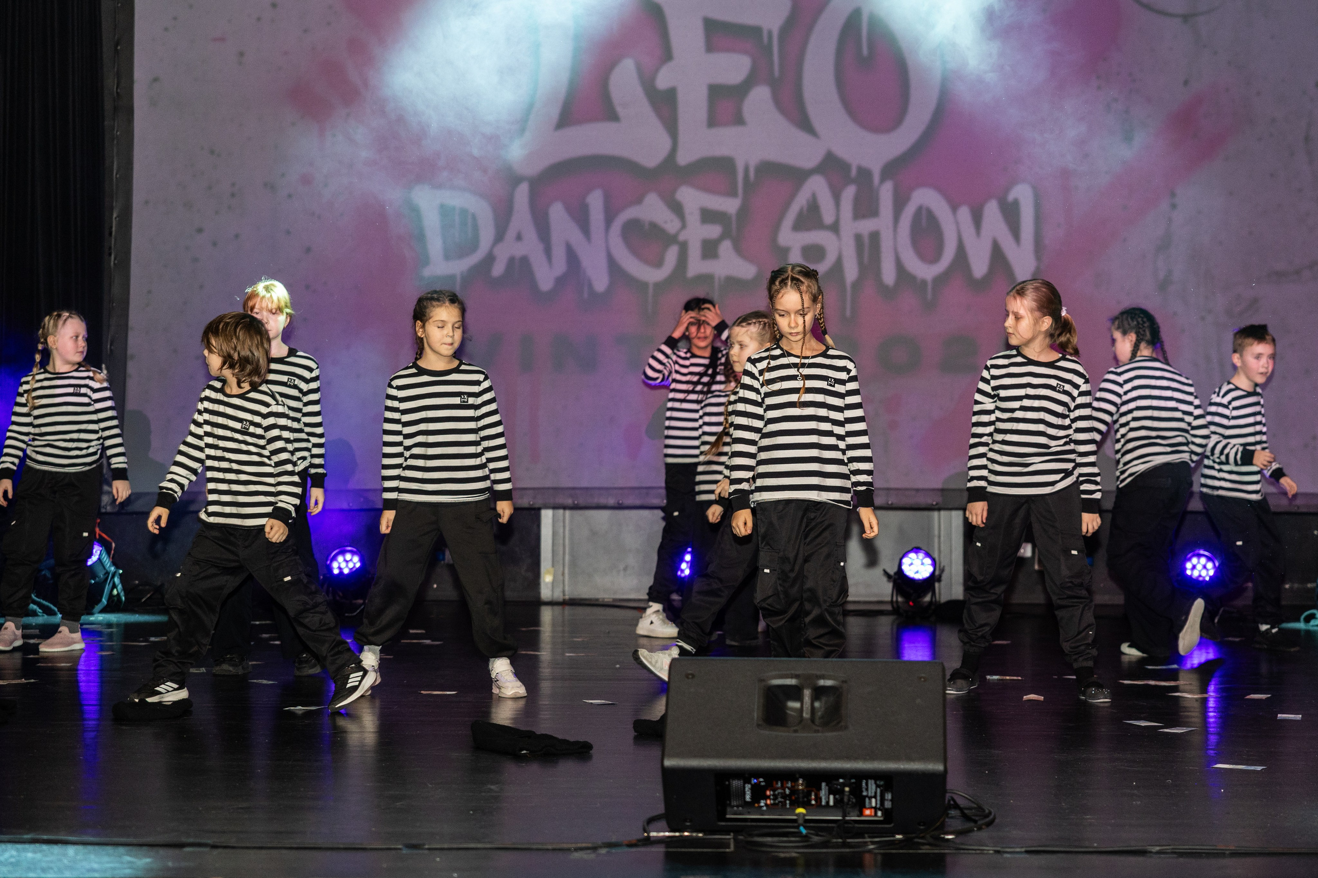 LEO DANCE SHOW WINTER 2025. Семейный и детский фотограф в Варшаве Мила Бобровская