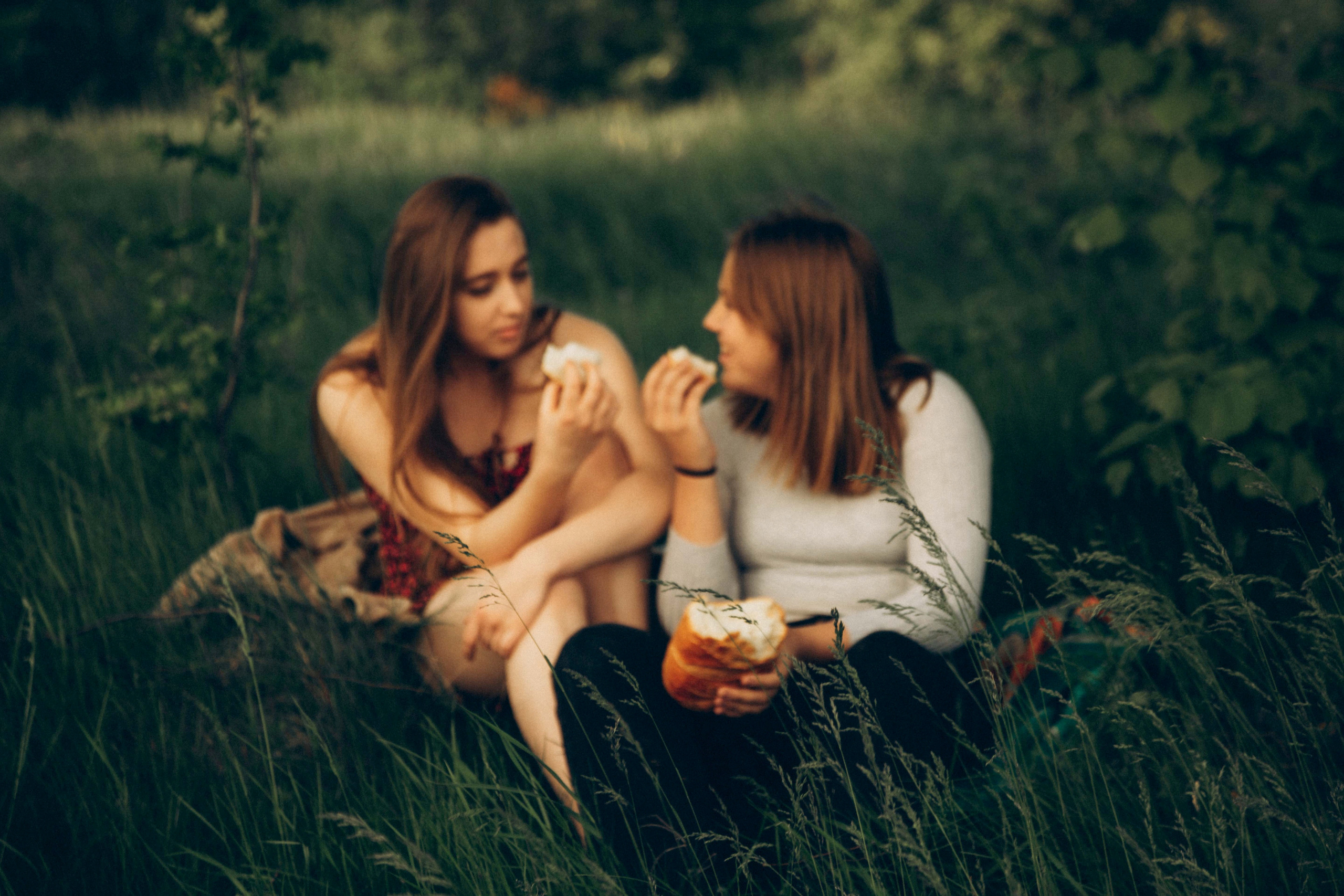 Sisters. Family photographer in Stockholm Oksana Matviyiv