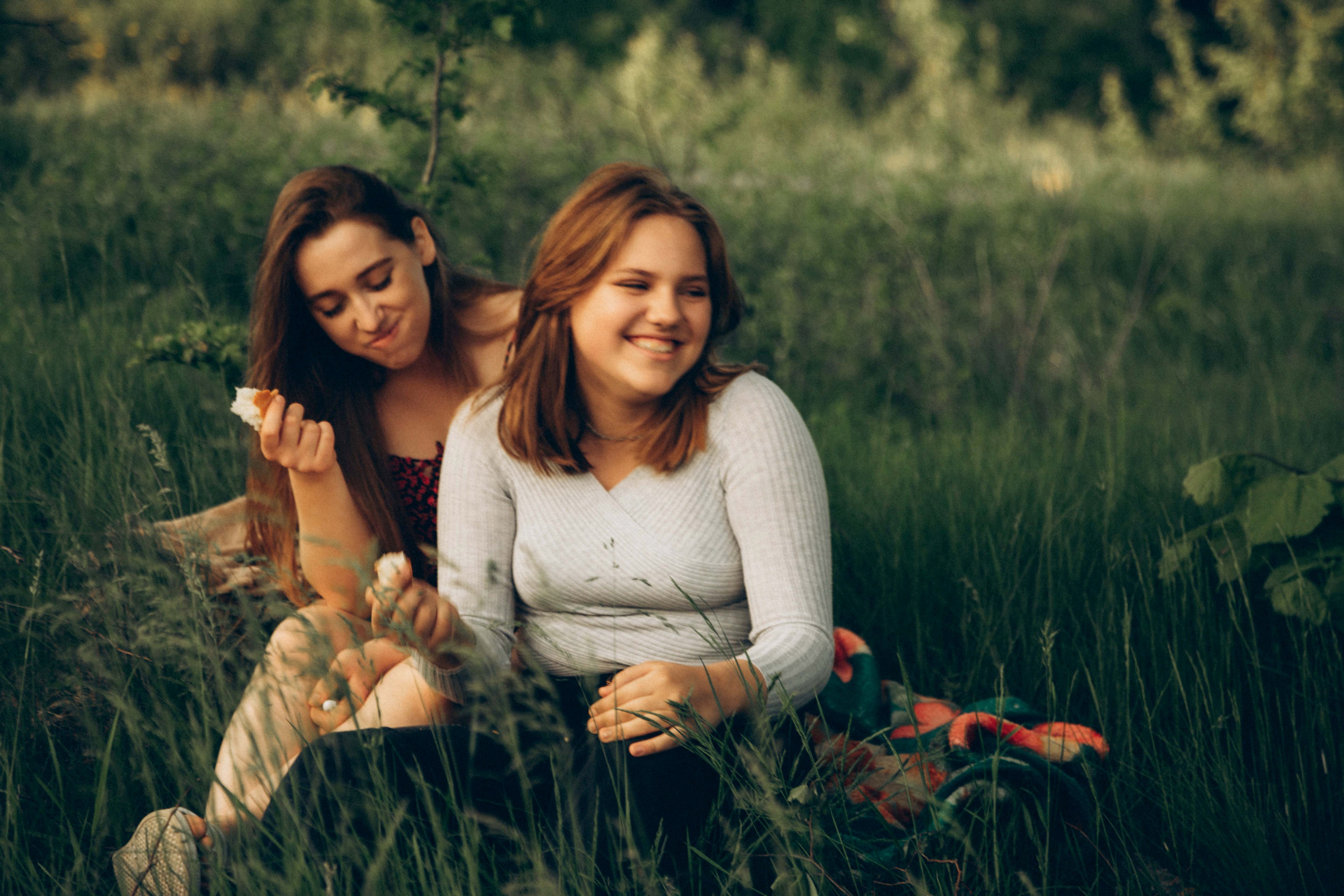 Sisters. Family photographer in Stockholm Oksana Matviyiv