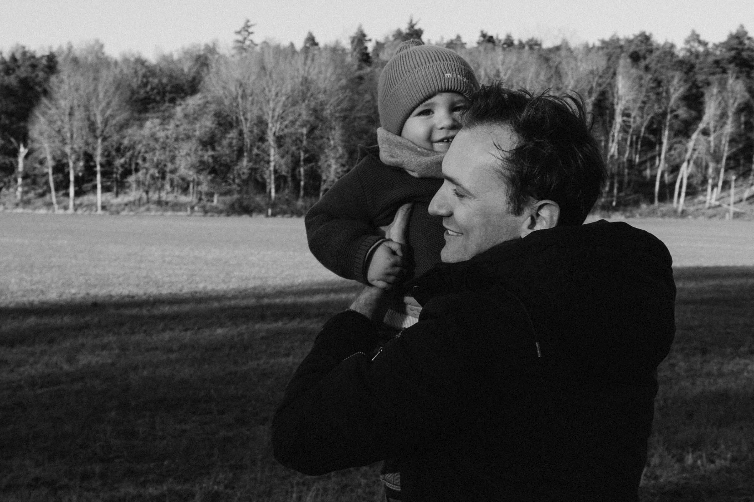 FILIPEK’s family. Family photographer in Stockholm Oksana Matviyiv