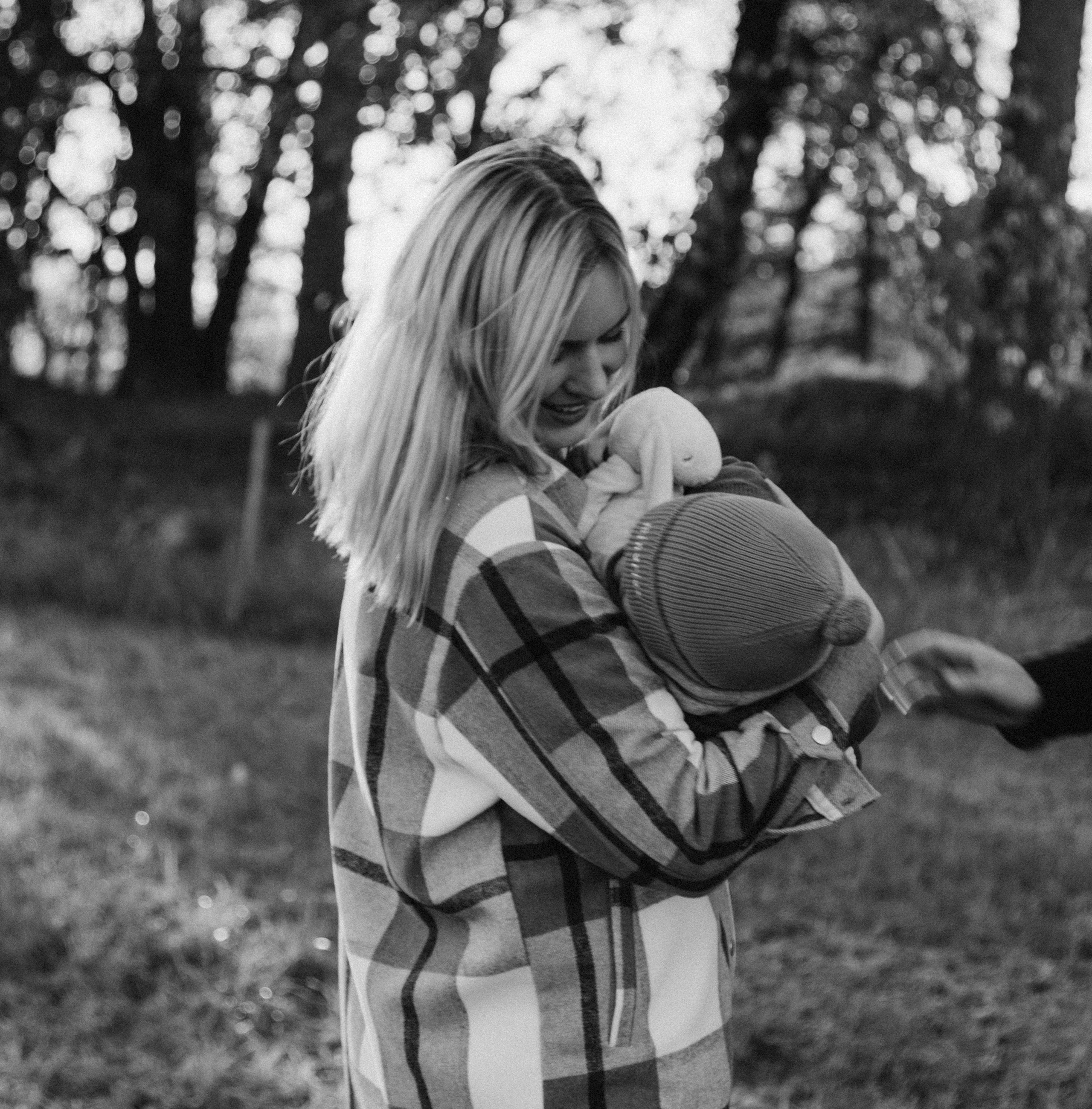 FILIPEK’s family. Family photographer in Stockholm Oksana Matviyiv