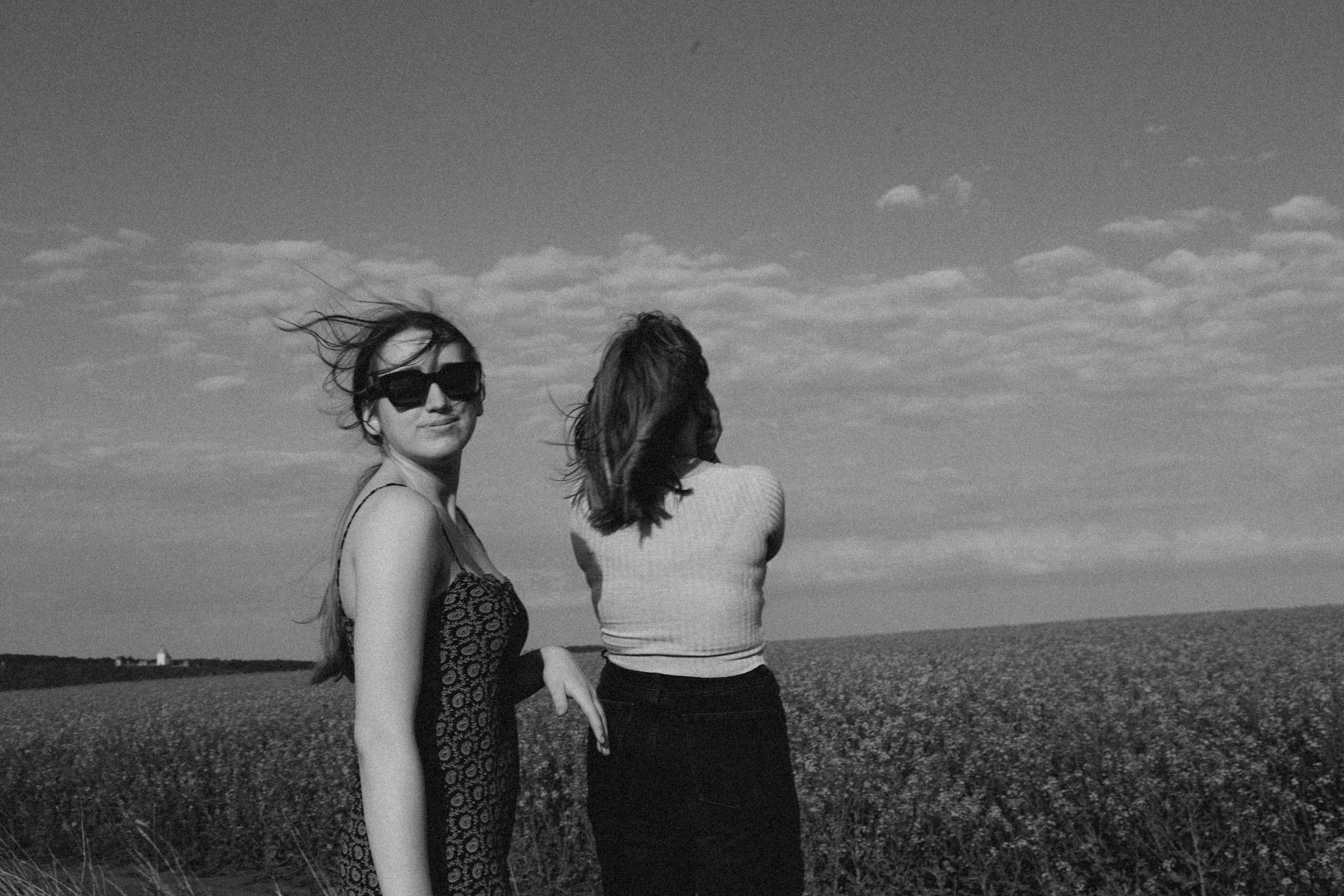 Sisters. Family photographer in Stockholm Oksana Matviyiv