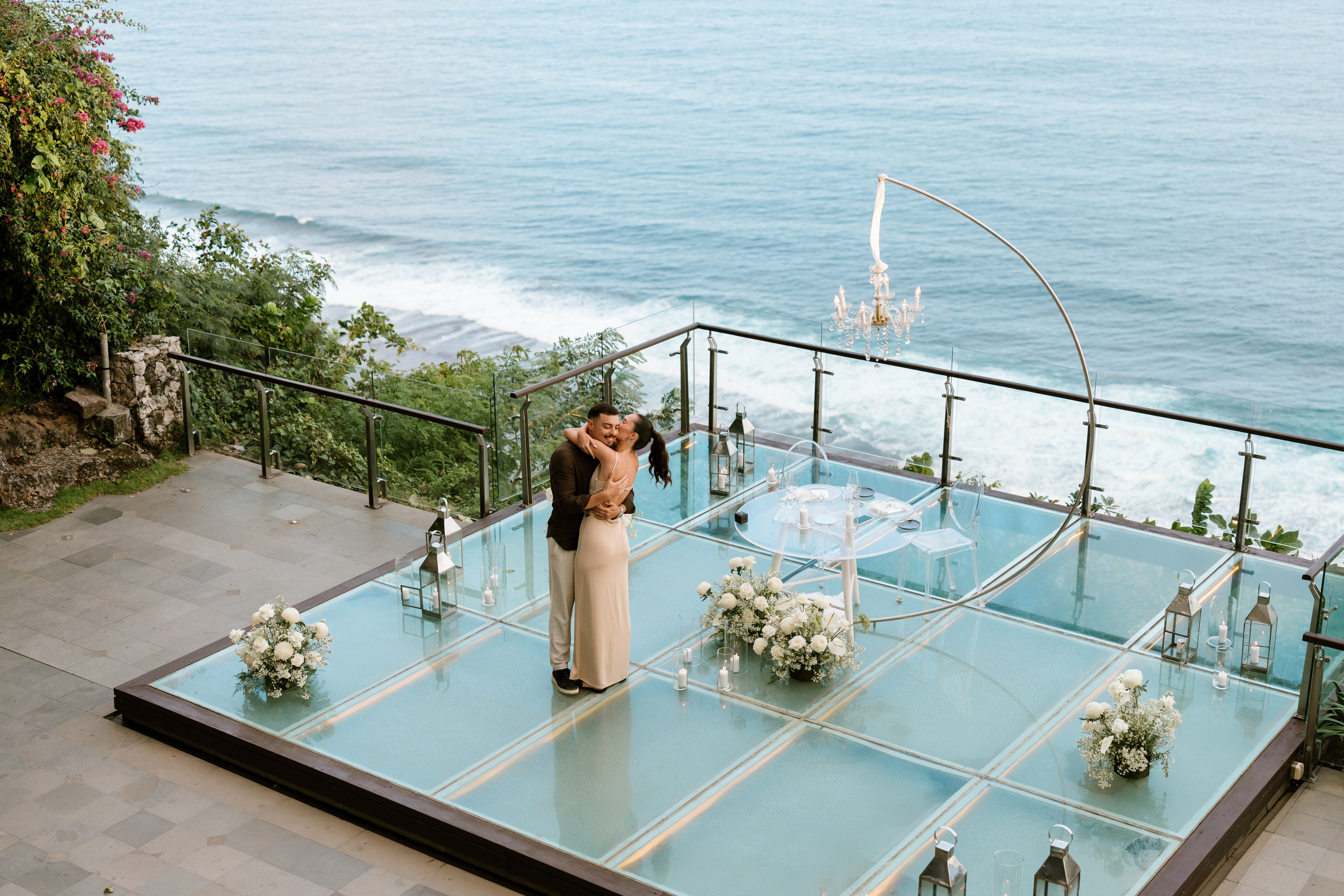 Nicolaos & Ivanna. Female Photographer in Bali