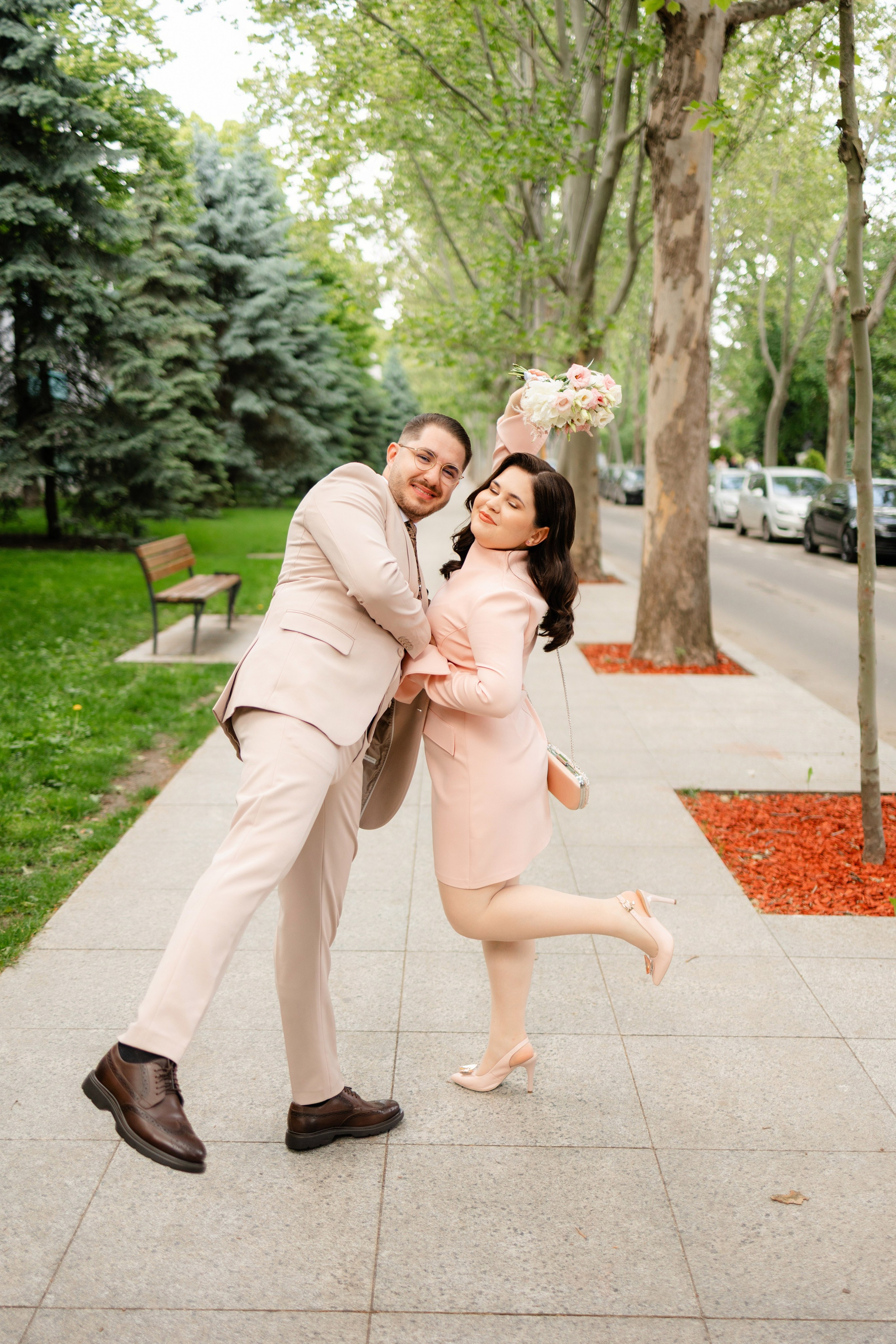 Olivia & Alex. Wedding Photographer, based in Iasi, Romania, but will travel all over the globe to make sure you look amazing in all your wedding photos