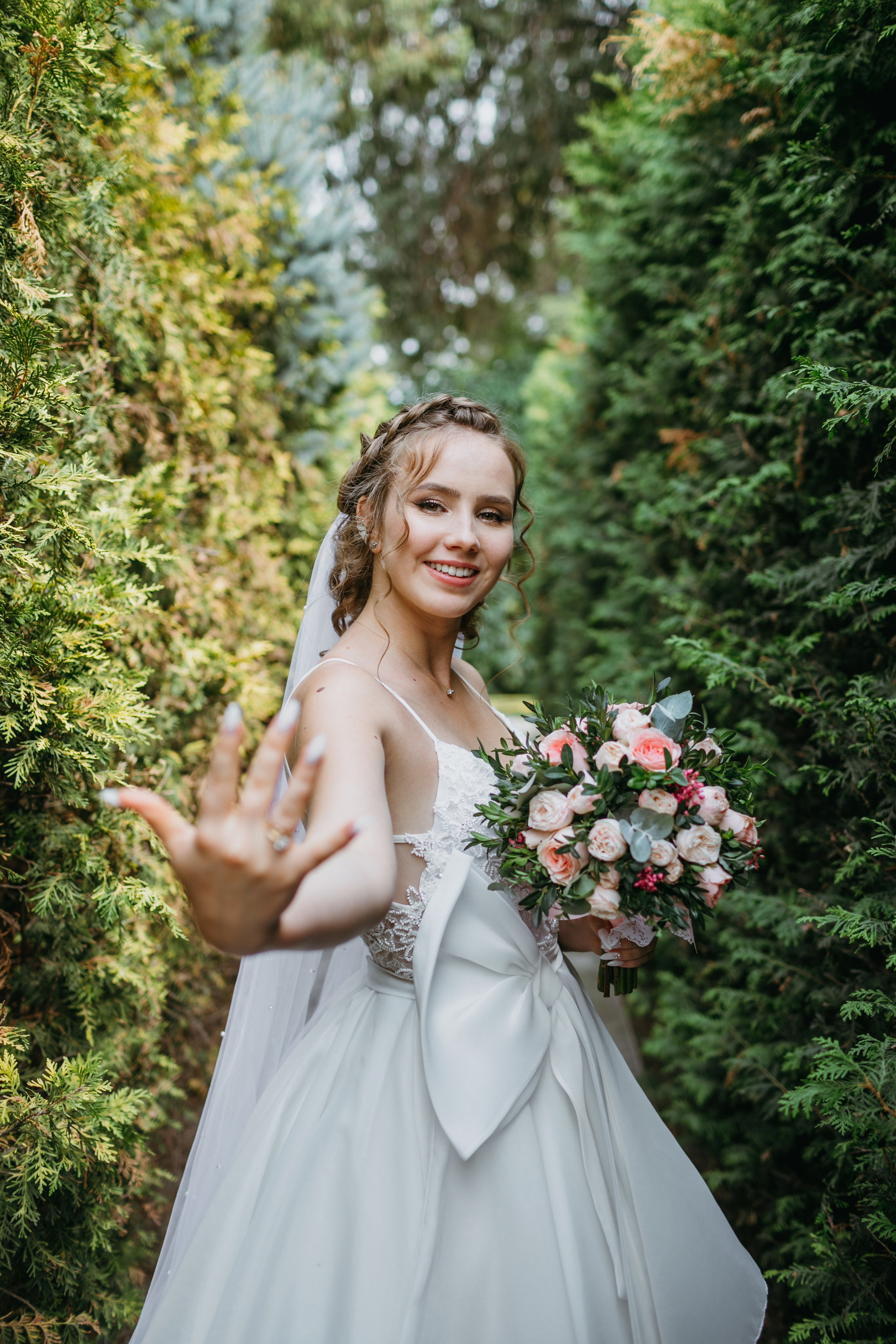 Свадебная фотоссесия для молодоженов в Бишкеке. Фотограф в Бишкеке Оксана Шувалова
