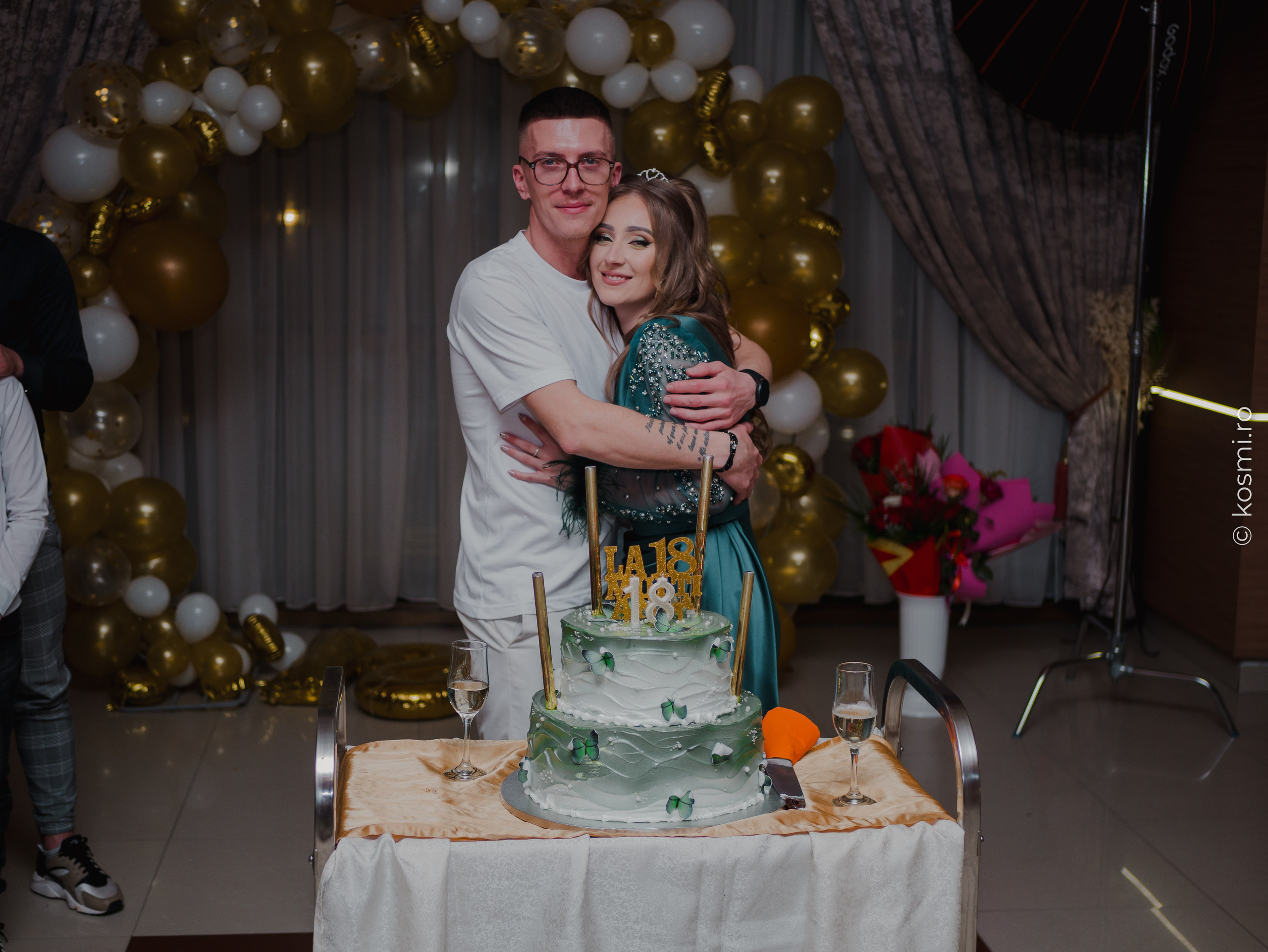 Majorat Andreea. Kosmi