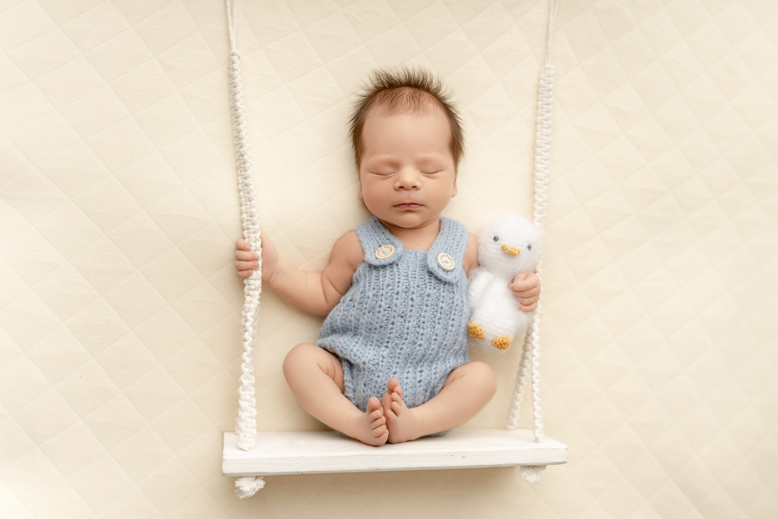 Esu Aleksandra naujagimių ir kudikių fotografė iš Vilniaus