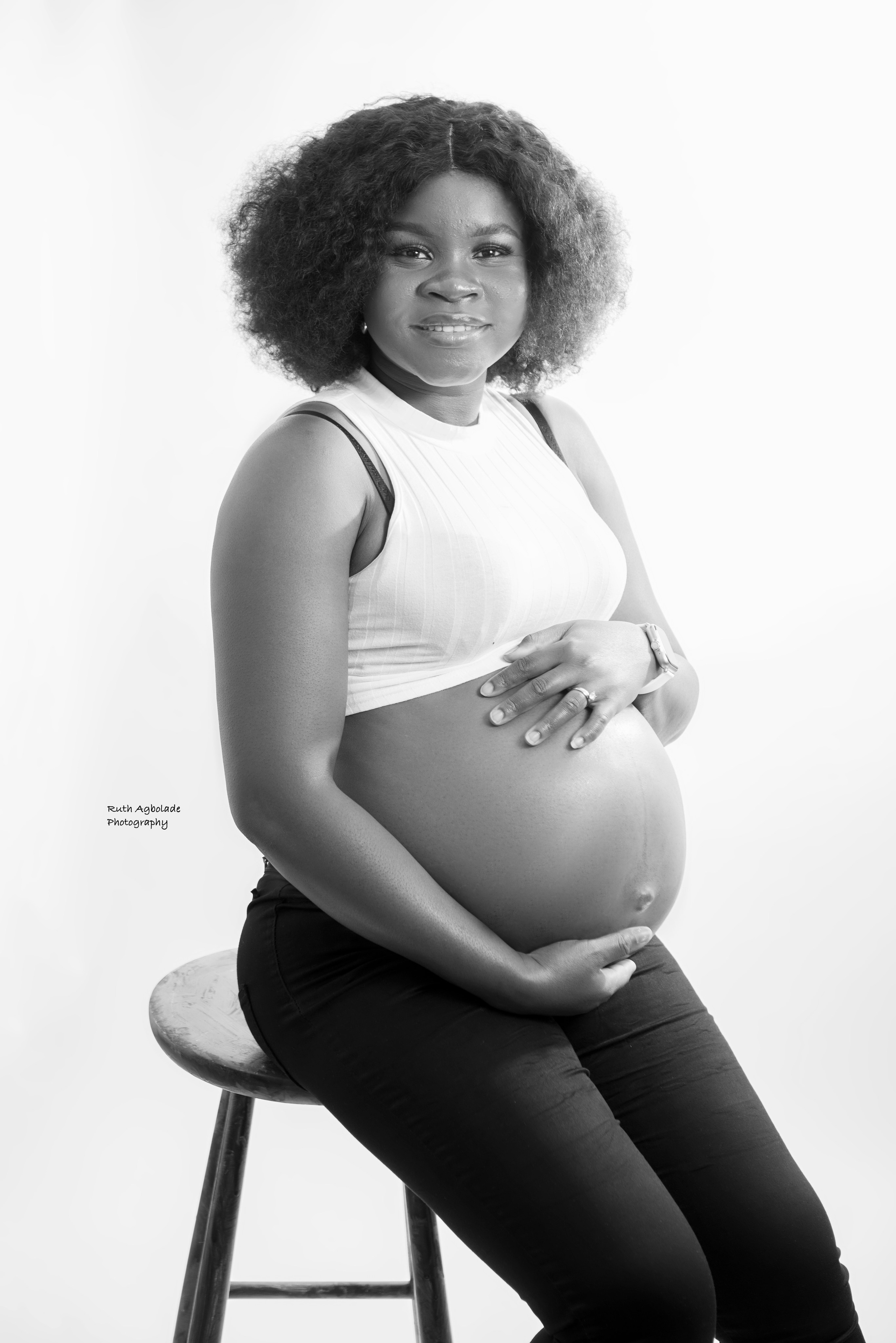 Maternity Photoshoot. Portrait & Brand Photographer in Bradford, West Yorkshire