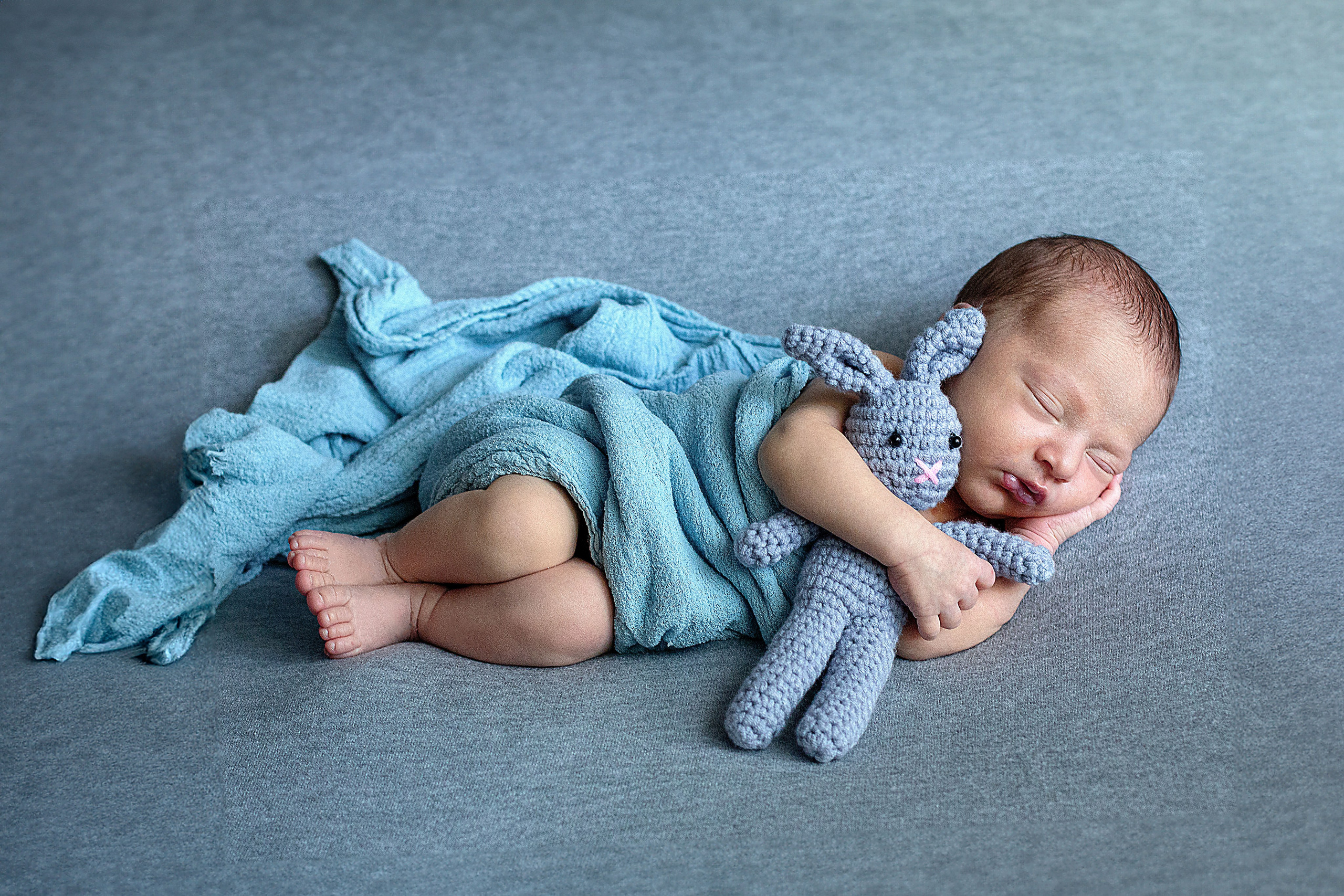 Newborn классическая. Детский и семейный фотограф в г. Бельцы
