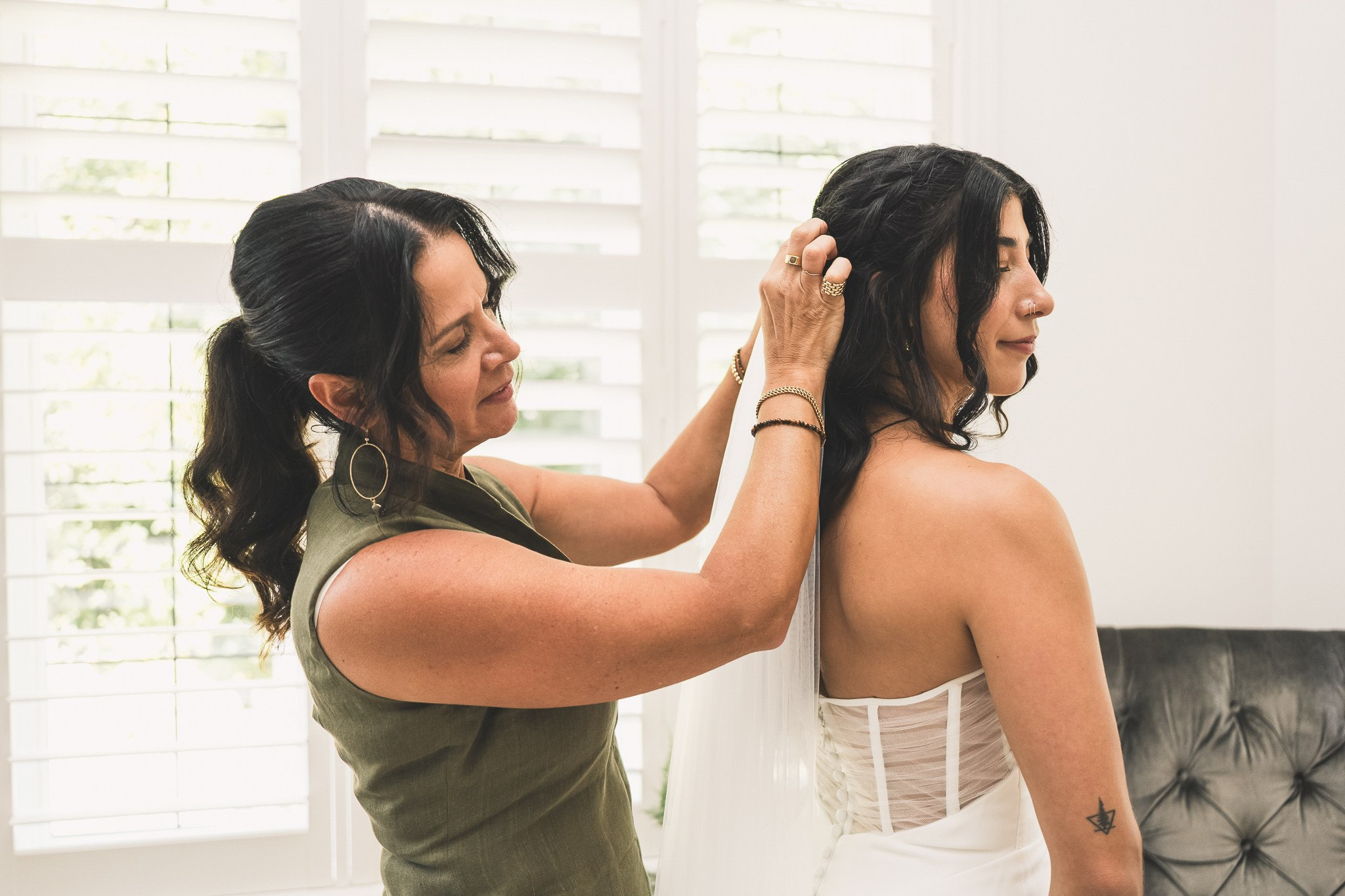 Elegant & Emotional Wedding Photography in Toronto | Madhurina Photography. Madhurina photography