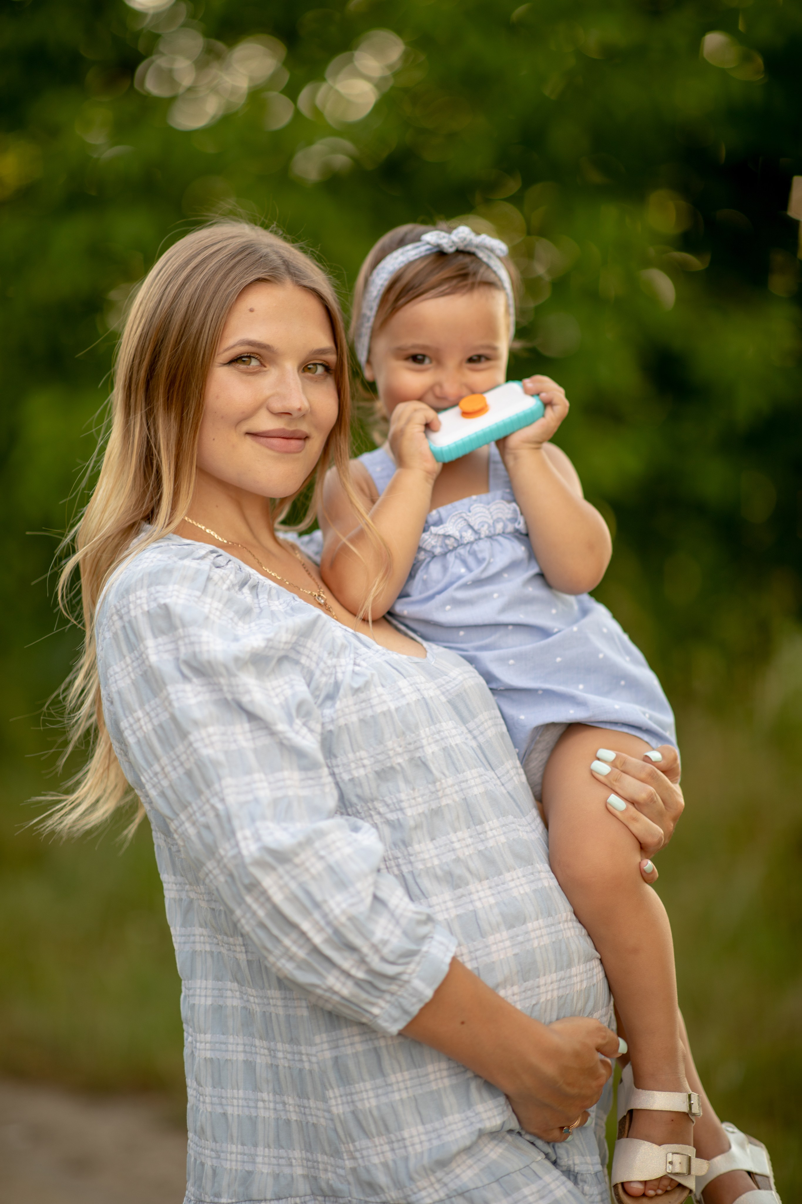 Family photo Maria si Elenica. N.D.photograph - fotograf de familie și portrete în Republica Moldova
