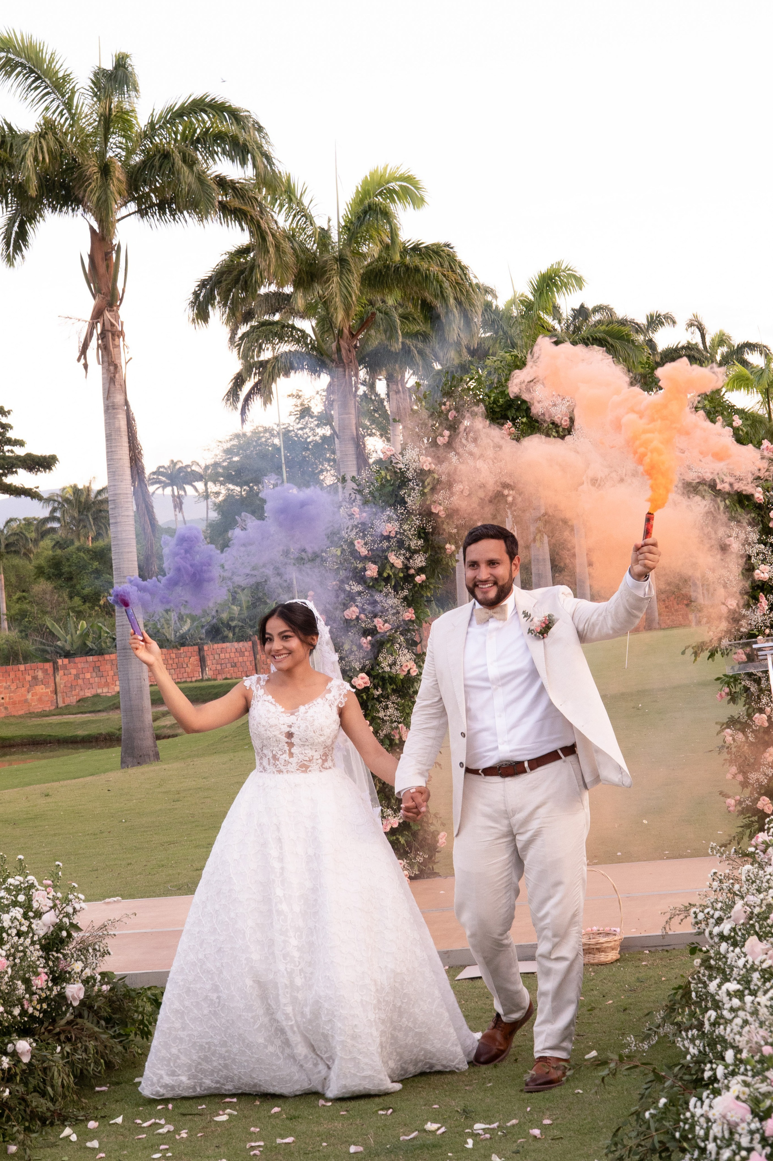 Our weddings and couples. Film and photography for weddings and brands in Barcelona