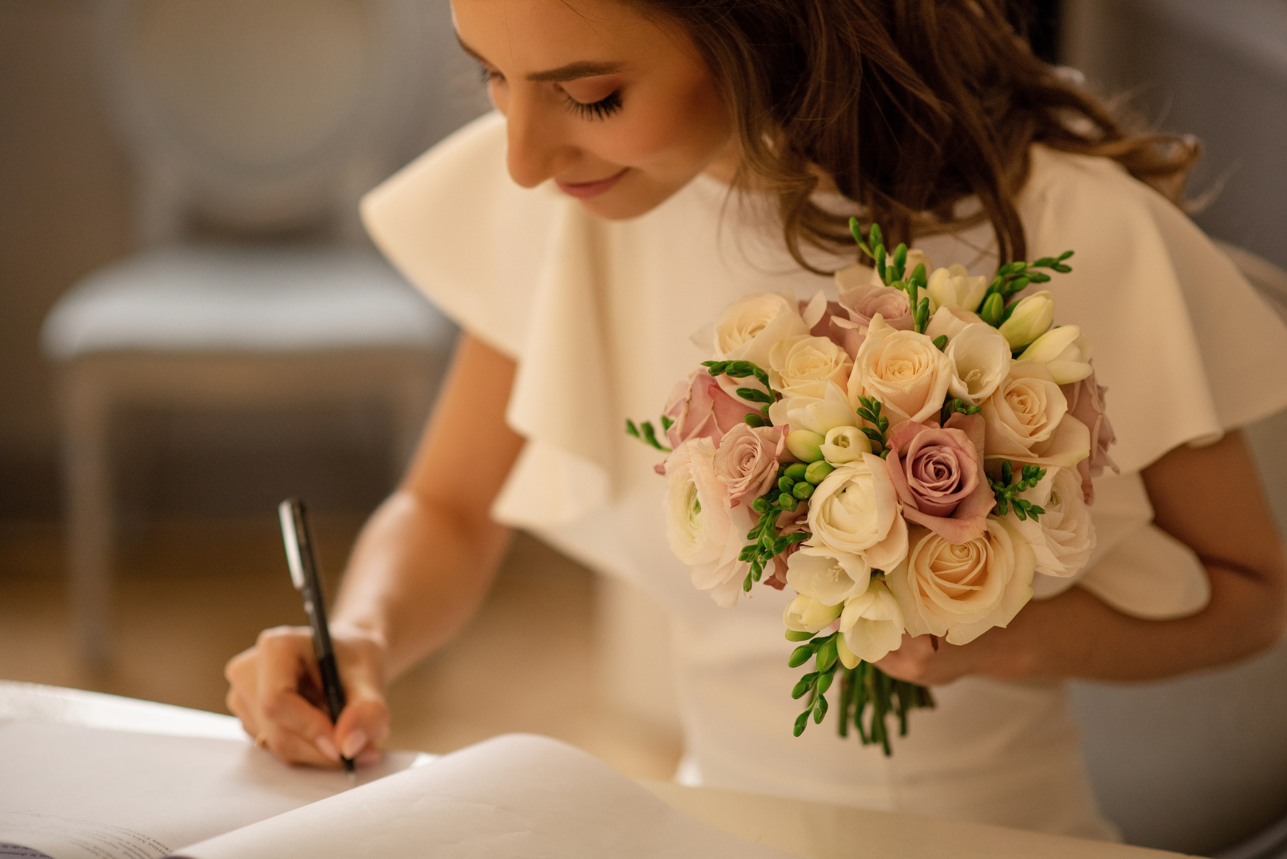 Détails du gâteau de mariage à Cannes
