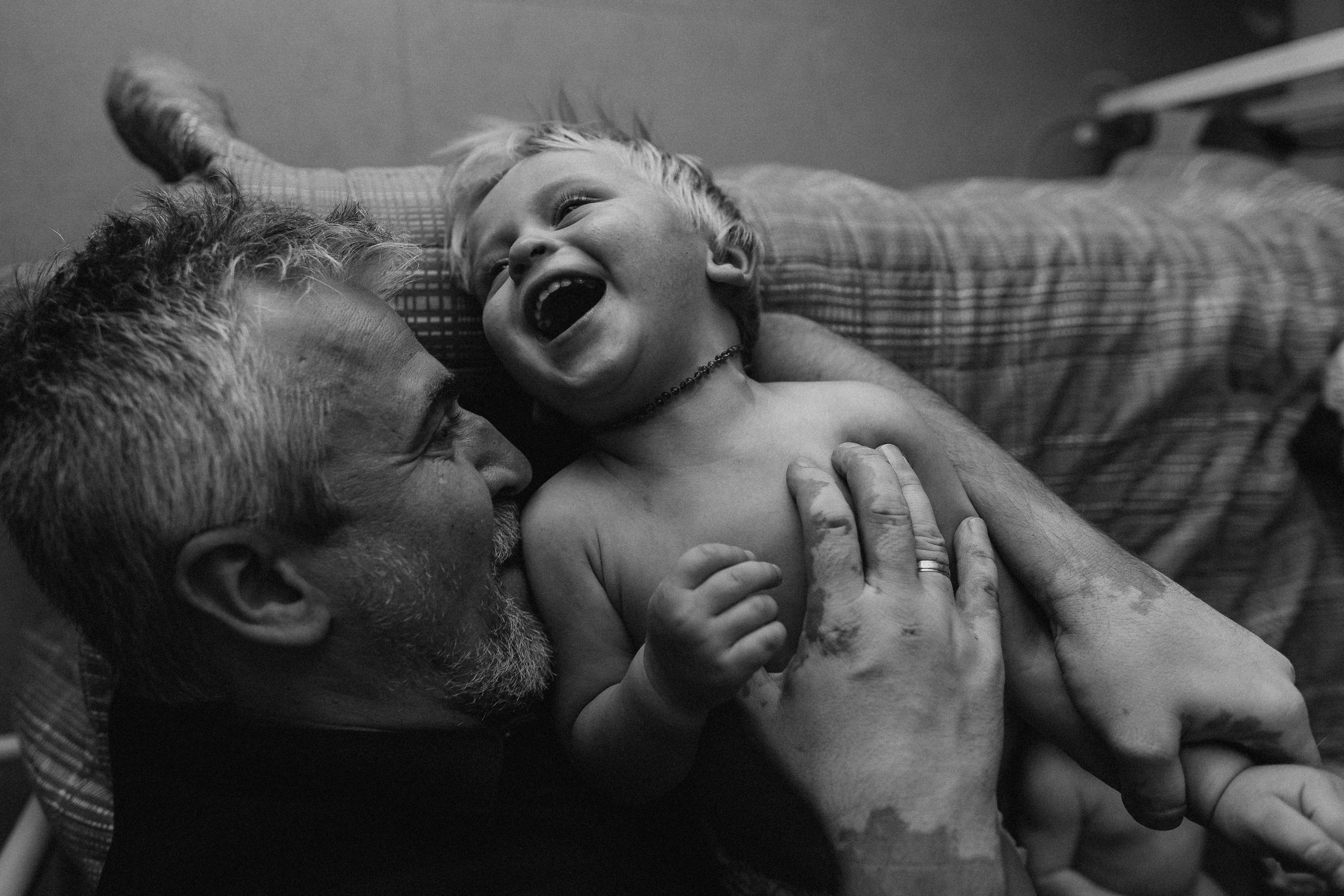 Brazilian story of a big russian family. Fotografa documental de familia e nascimento em Florianópolis SC Daria Ermolaev