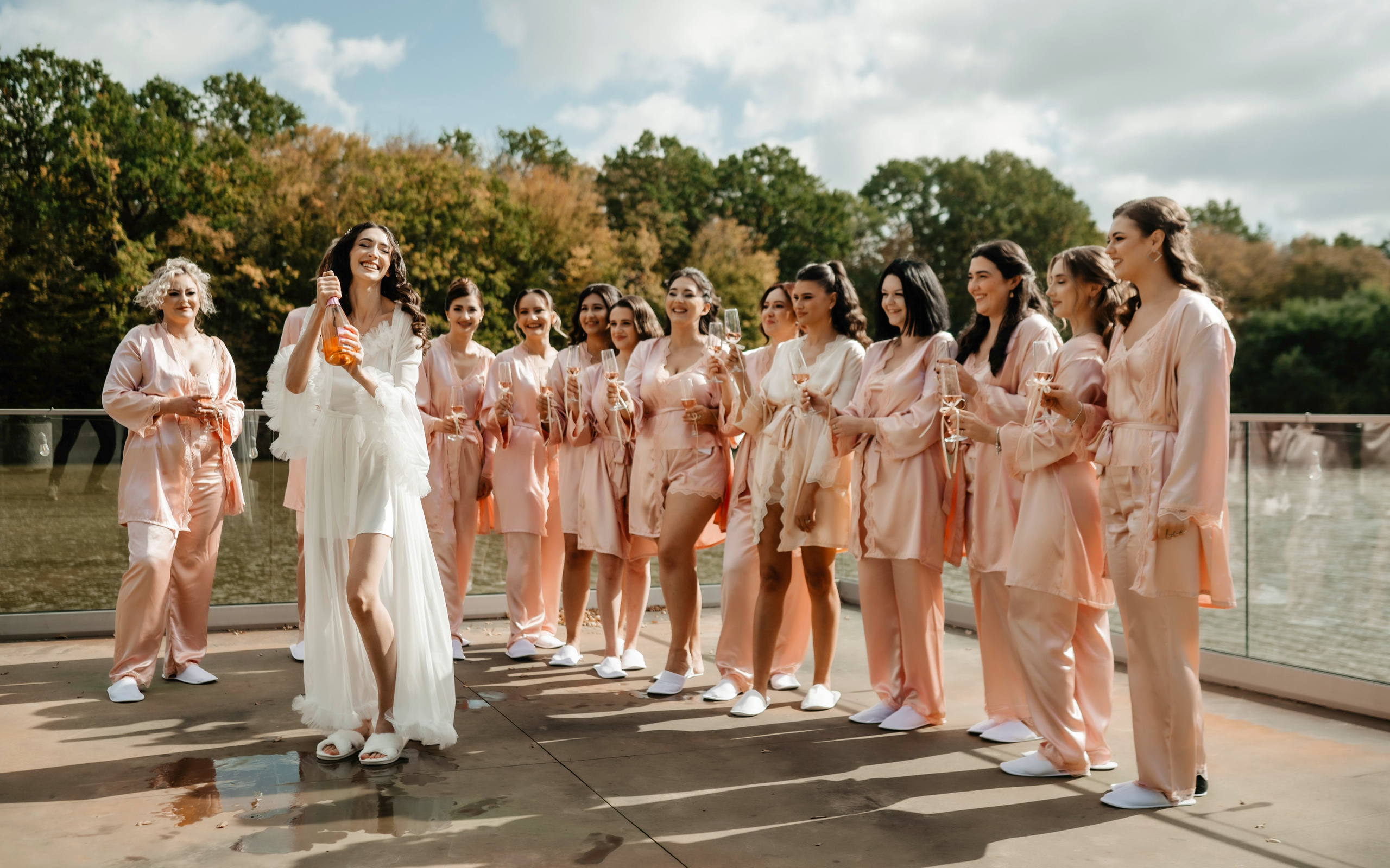 🤎 I o a n a  & D a n i e l — Wedding Day Preview. Wedding & Family Photographer