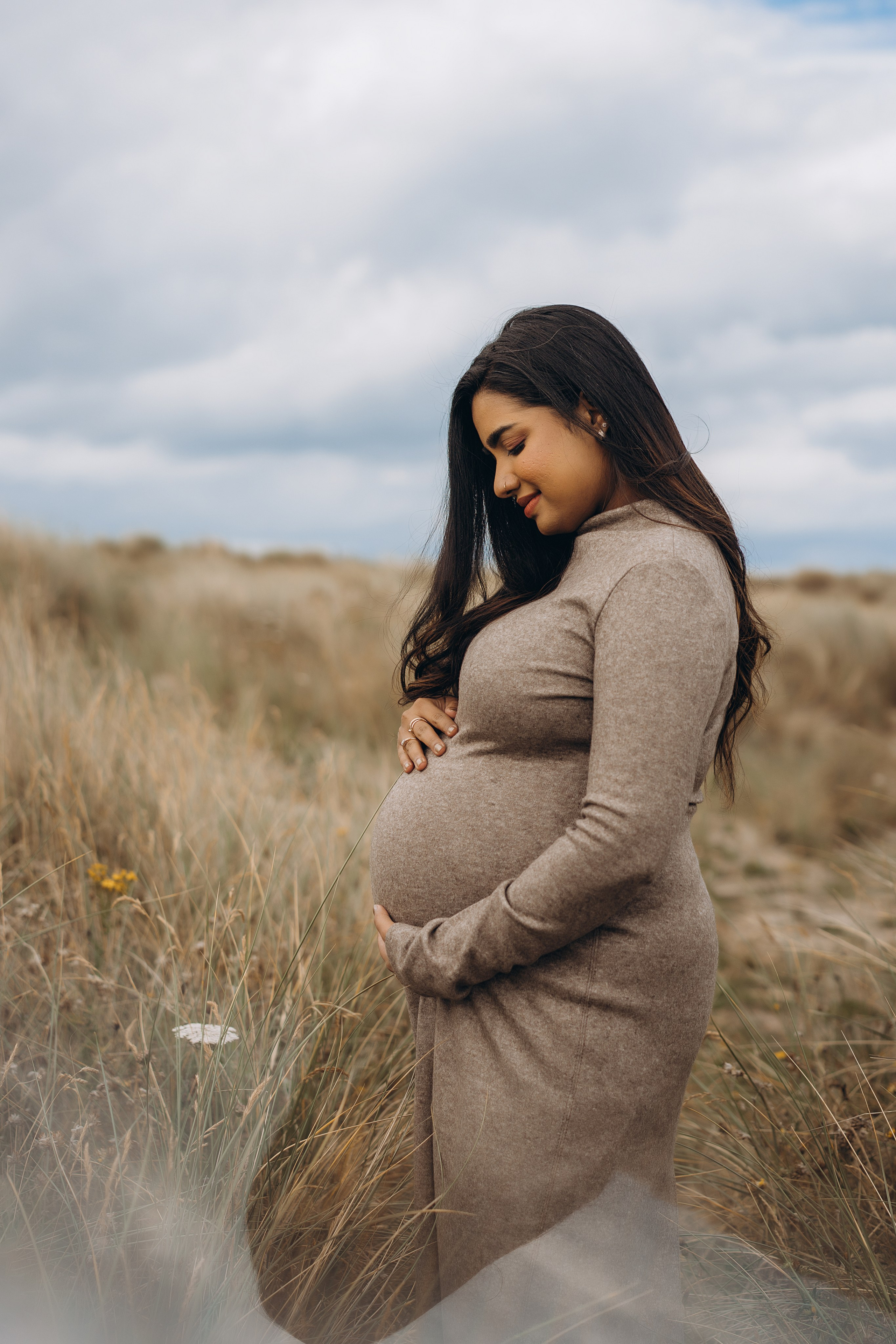 Meera: Bull island. Maternity/Love story/Wedding photographer