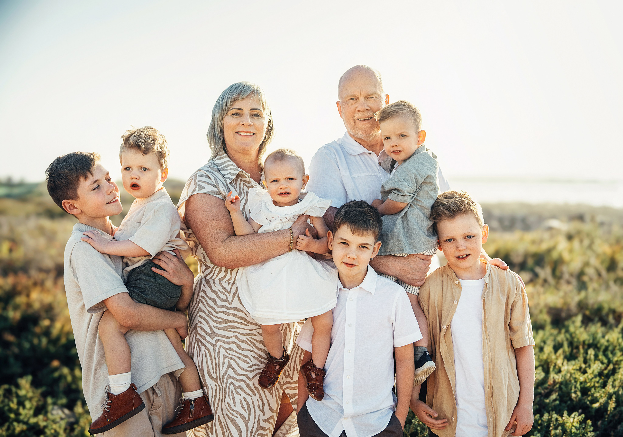 Photography FAQ | Photoshoots in Tenerife. Family, newborn, maternity, wedding, couple, proposal photographer in Tenerife | Flying dress photoshoots | Tania Bonnet