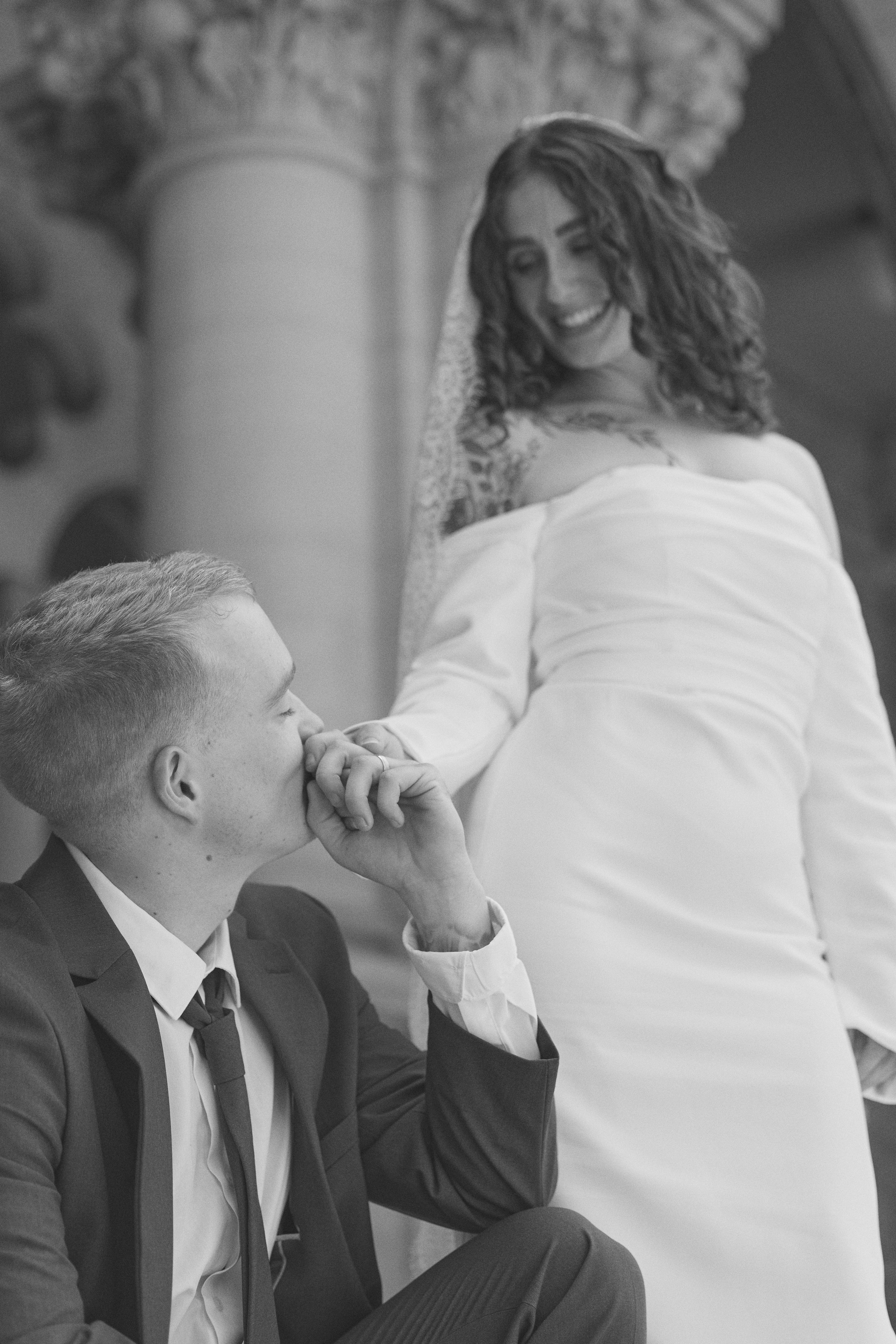 CITY HALL, ELOPEMENT, MICROWEDDING gallery. Kovyphoto