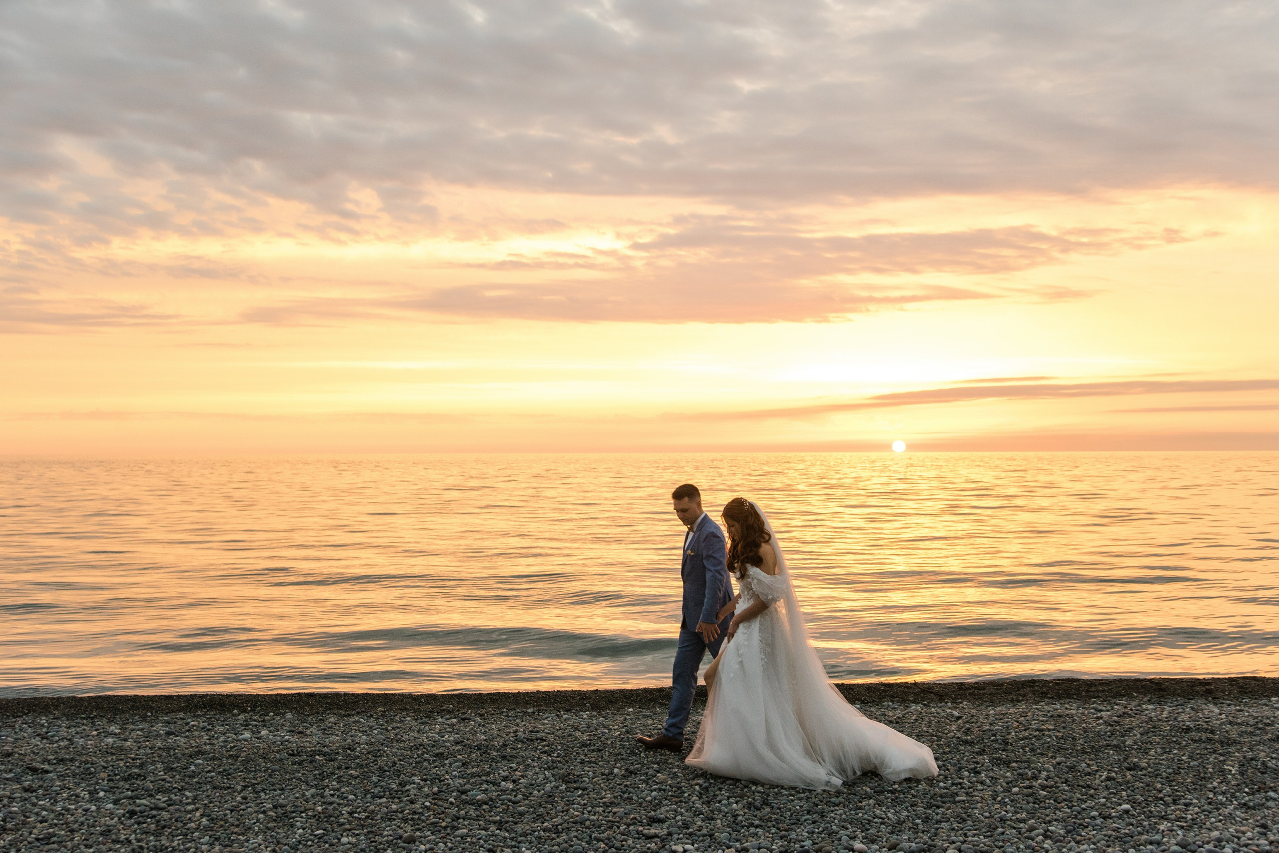 Свадьба на море в Батуми. Свадебные фотографы в Грузии, Армении. Макс Коваленко и Лара Татосян. Свадебный видеограф