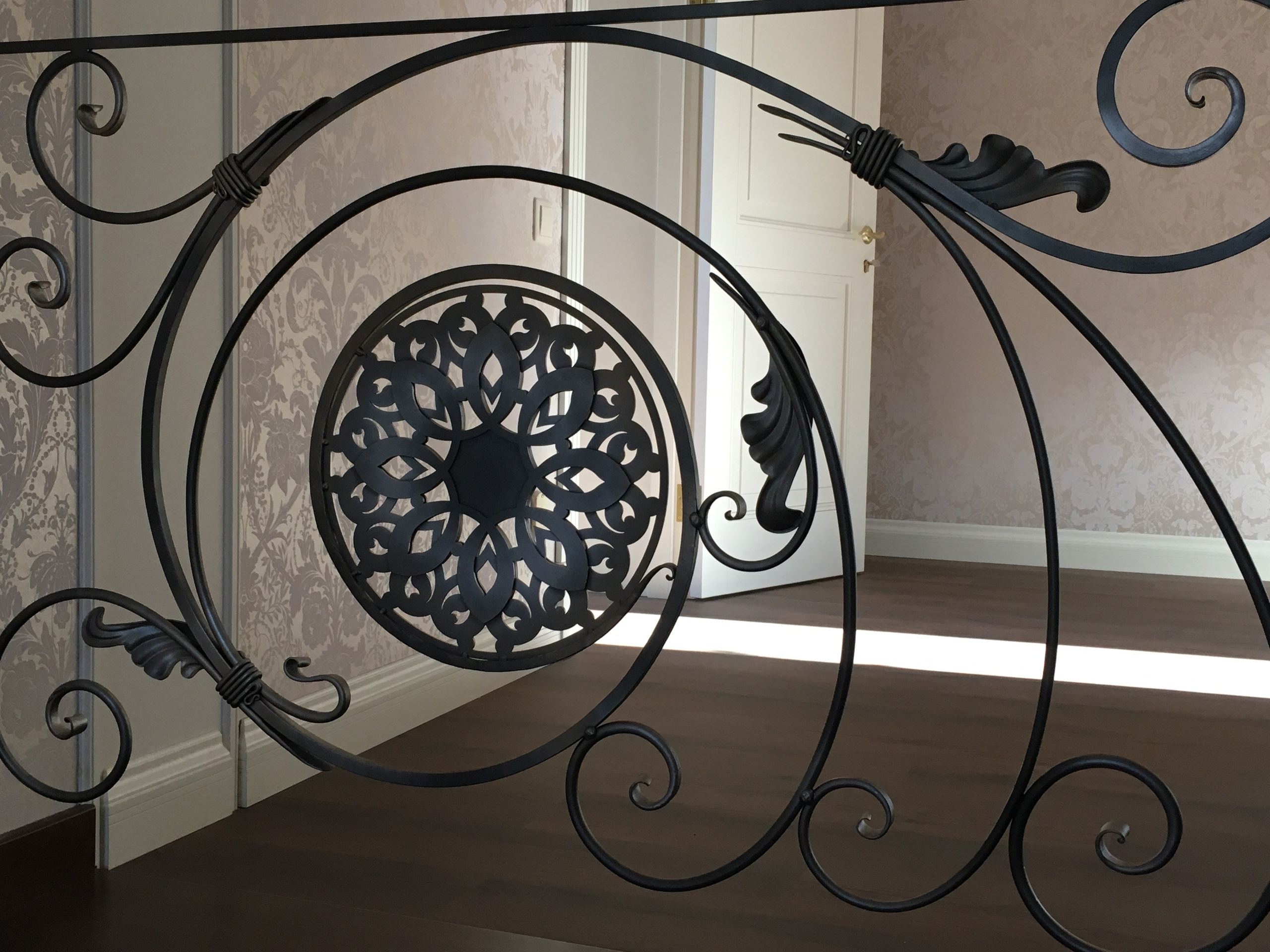 Коммерческие проекты Марии Тарлецкой. Скульптор кузнец Мария Тарлецкая