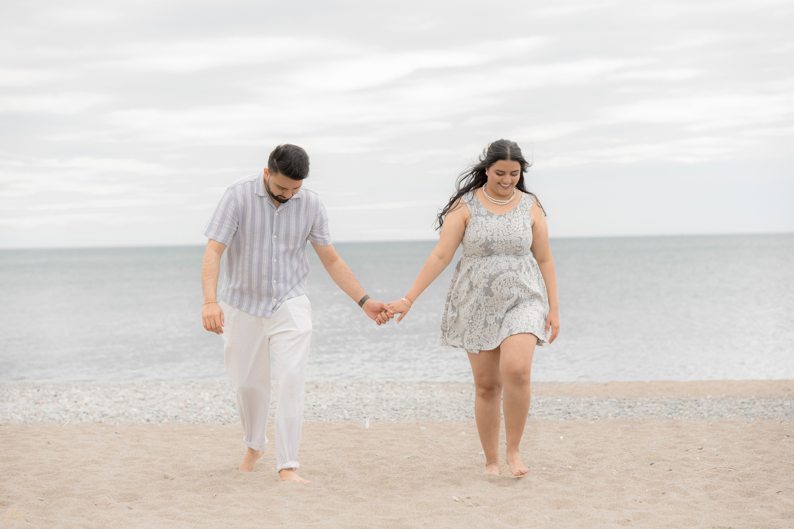 Dhairya and Krupali. Wedding Photographers and Filmmakers