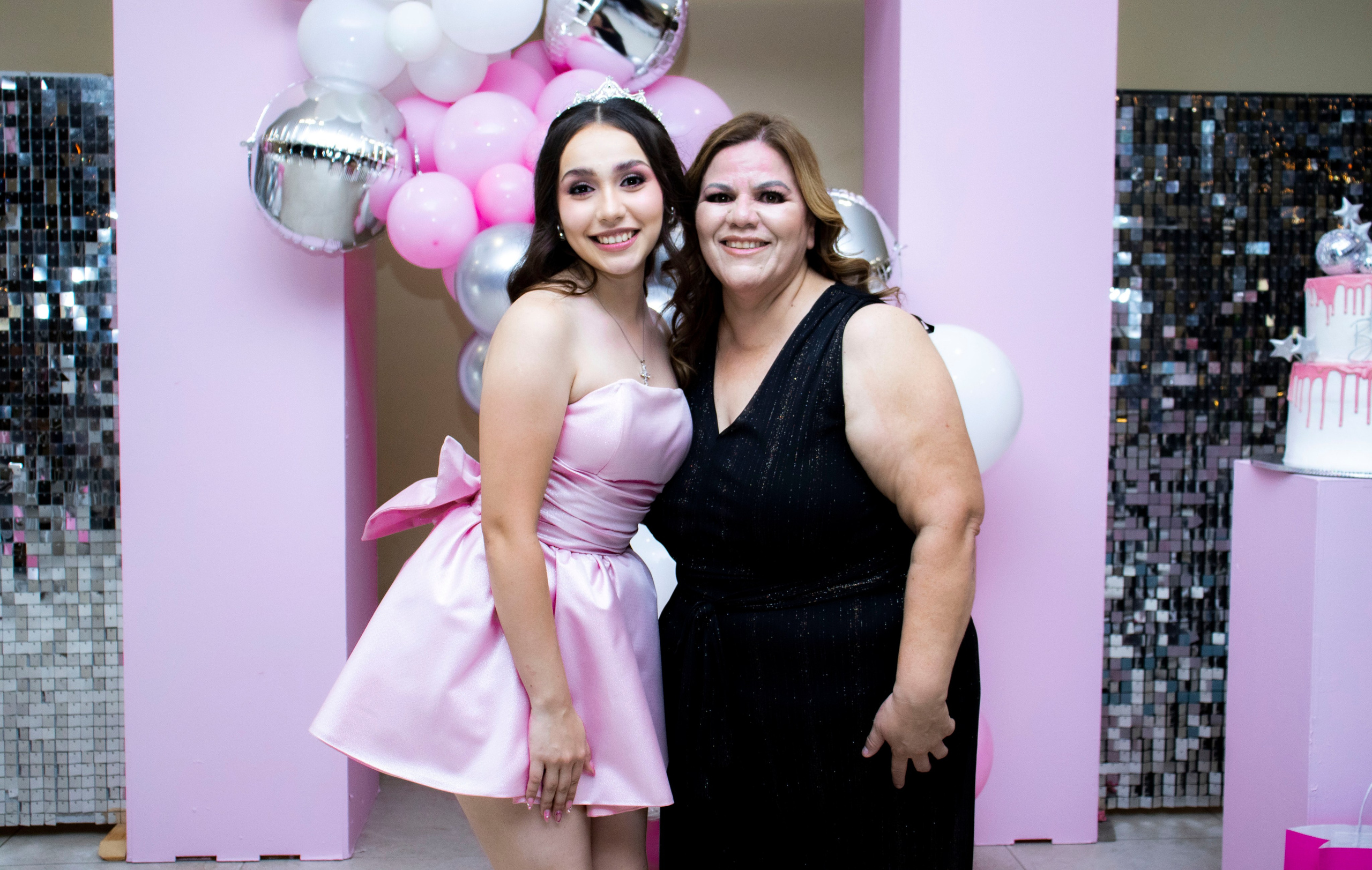 Sweet 16, Carolina Peralta Morales. Principal