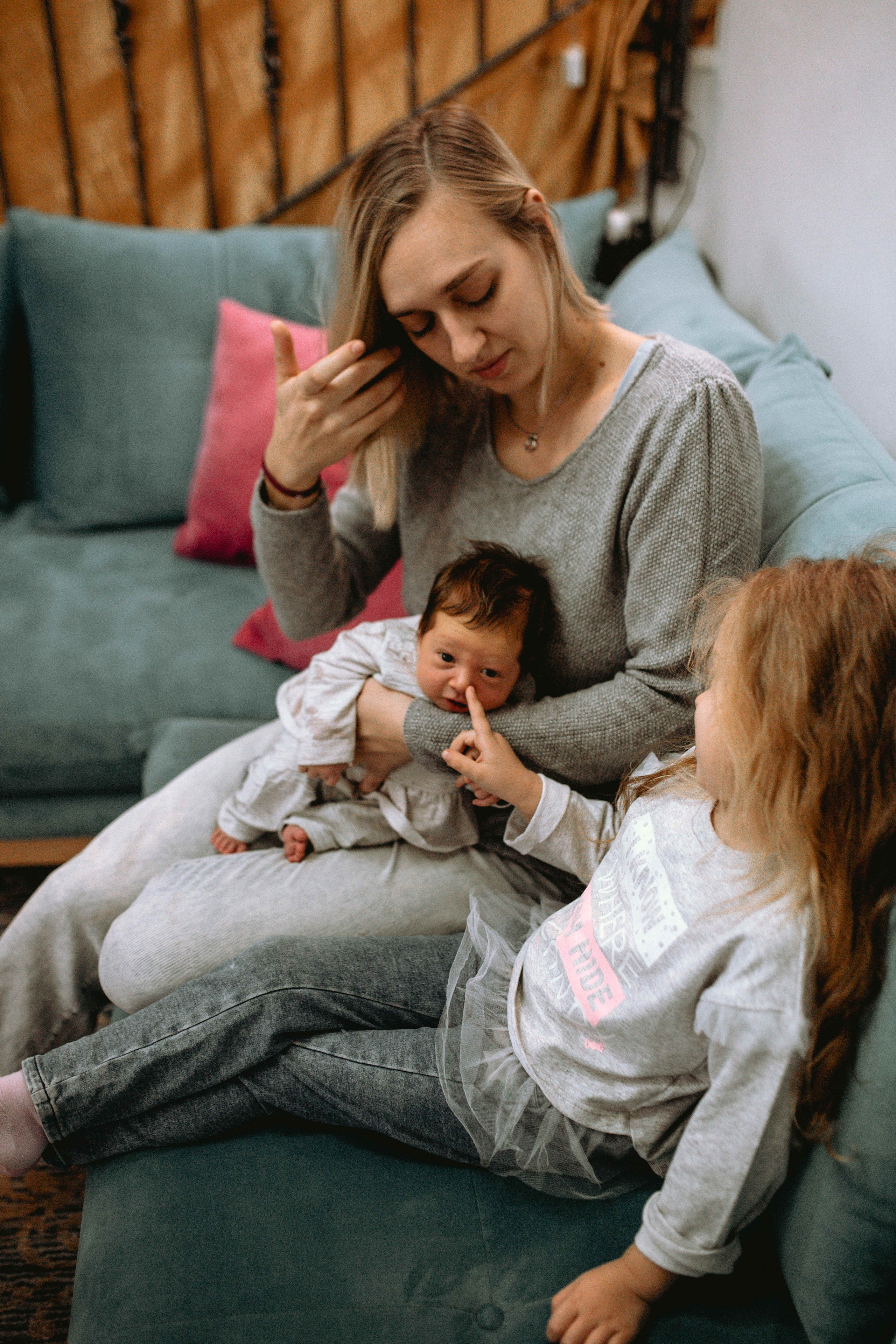 HOME PHOTOSESSION NEWBORN. Https://shi-photo.com/