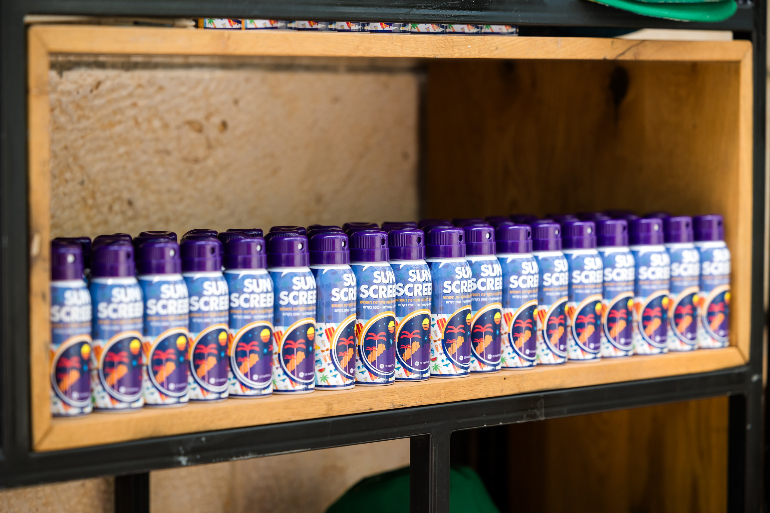 Electric General Dead Sea. AMIR BUCHNIK PHOTOGRAPHER