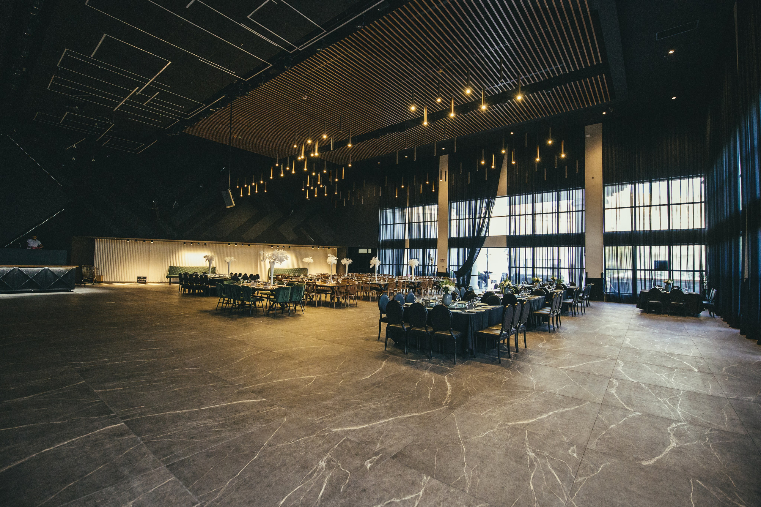 Naria & Yadid. AMIR BUCHNIK PHOTOGRAPHER