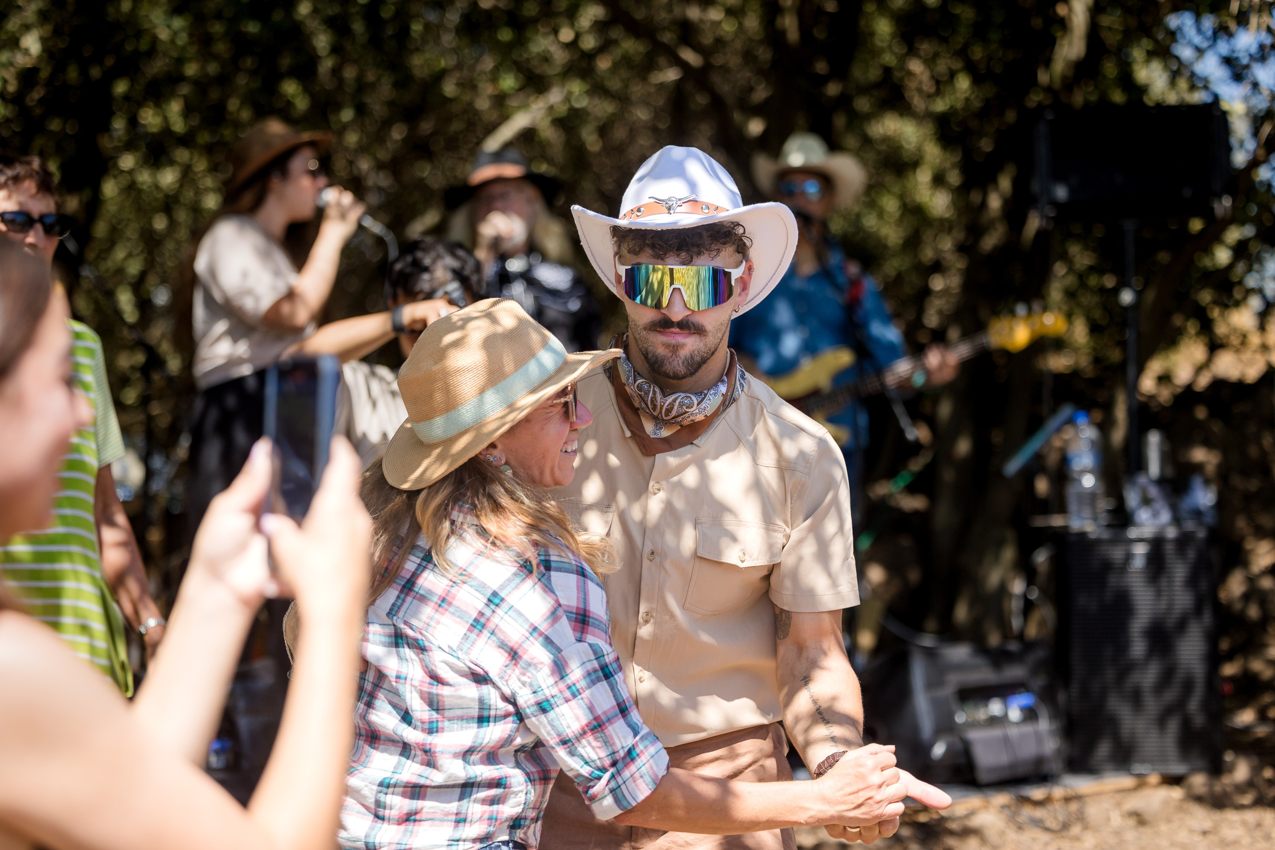 Eden & Raz. AMIR BUCHNIK PHOTOGRAPHER